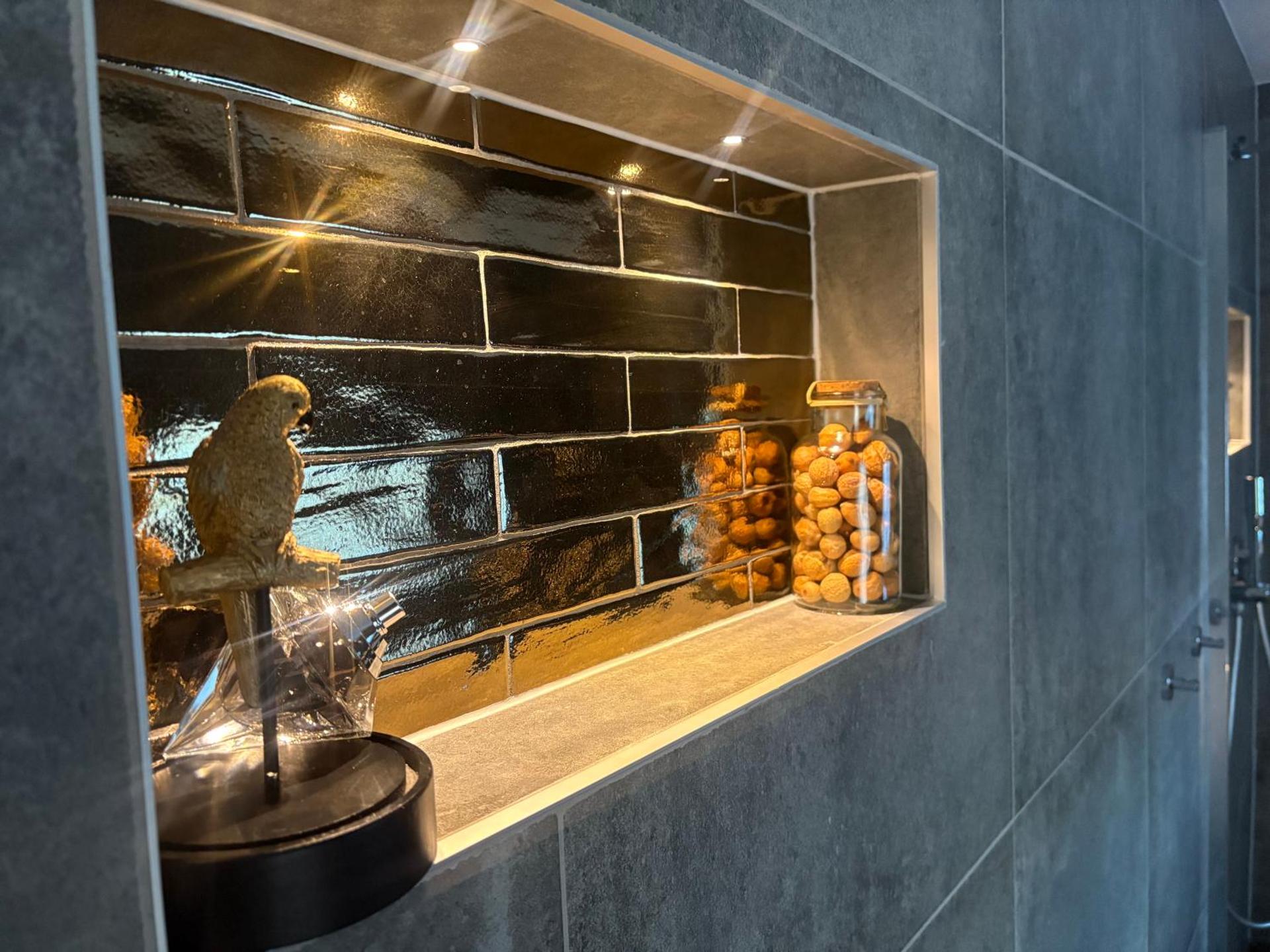 Voorsterstaete former barn, including jacuzzi