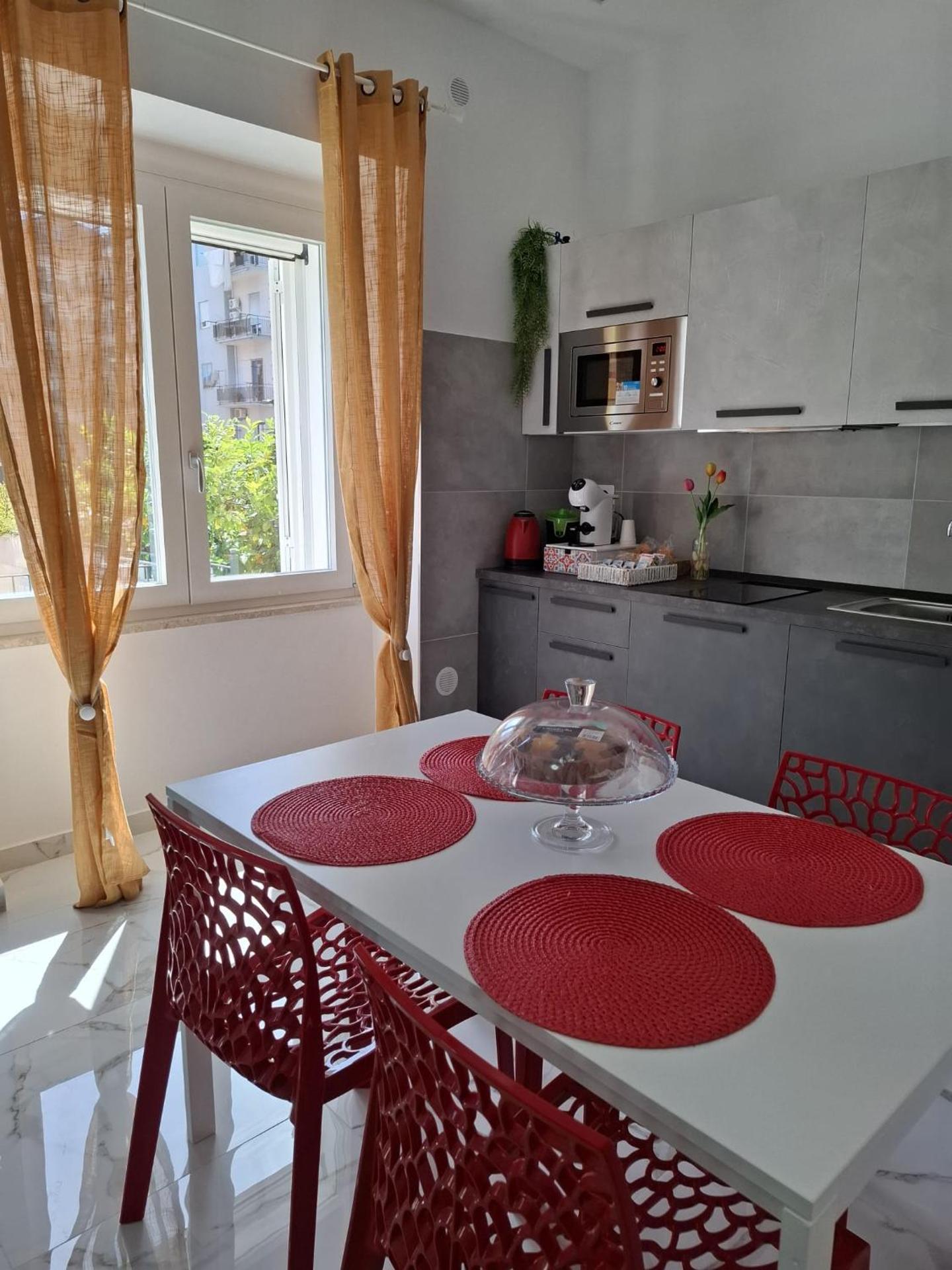 Corso Italia Holiday Home