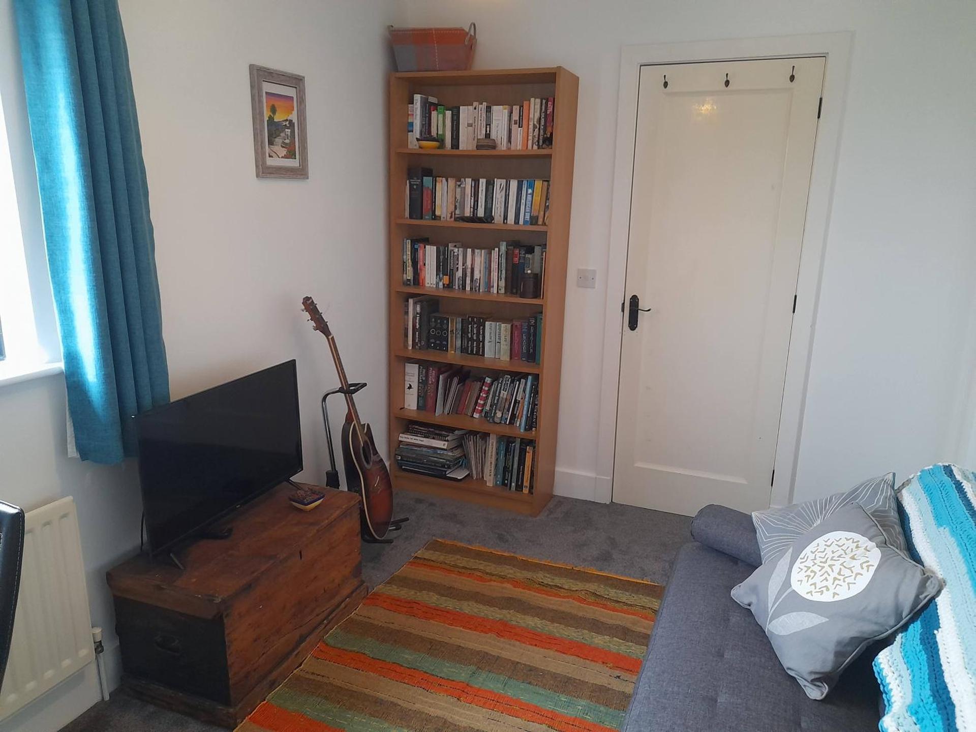 Double room, living space and bathroom, in a family home, near Ulverston