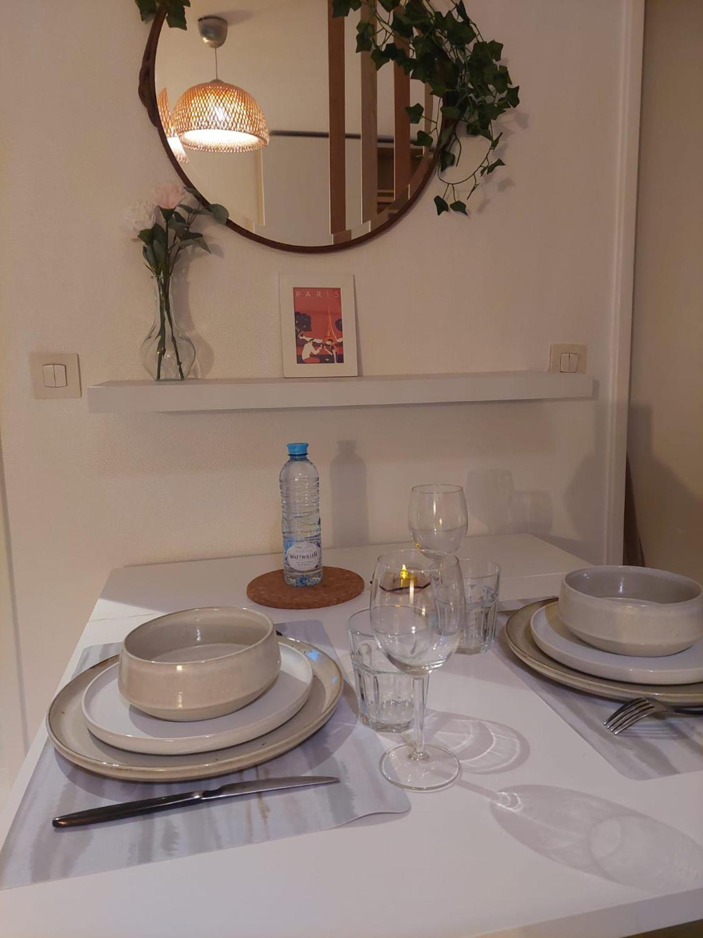 Perfect Studio down the Sacré Coeur