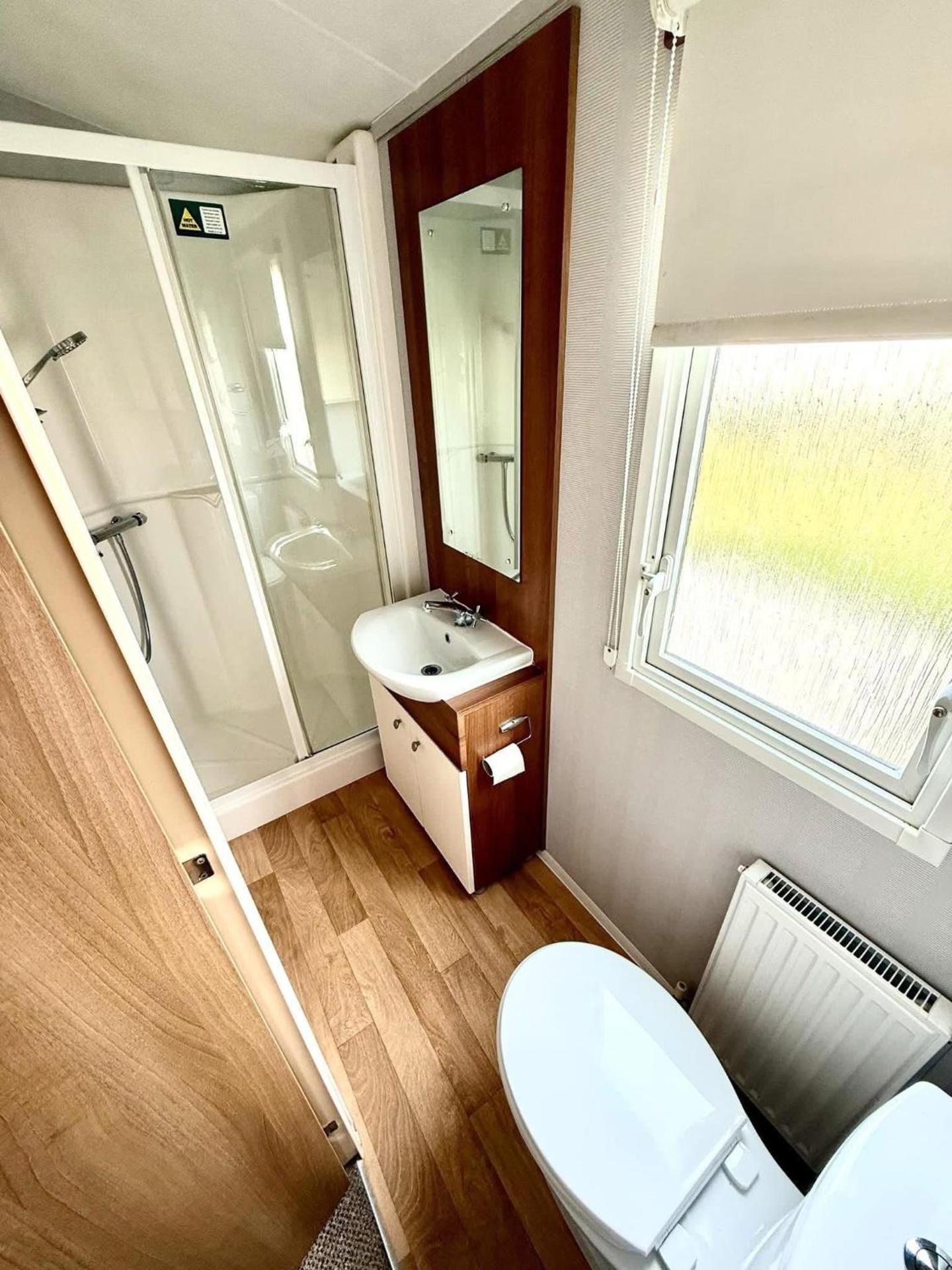 3 Bedroom 8 birth Caravan - Sand Le Mere