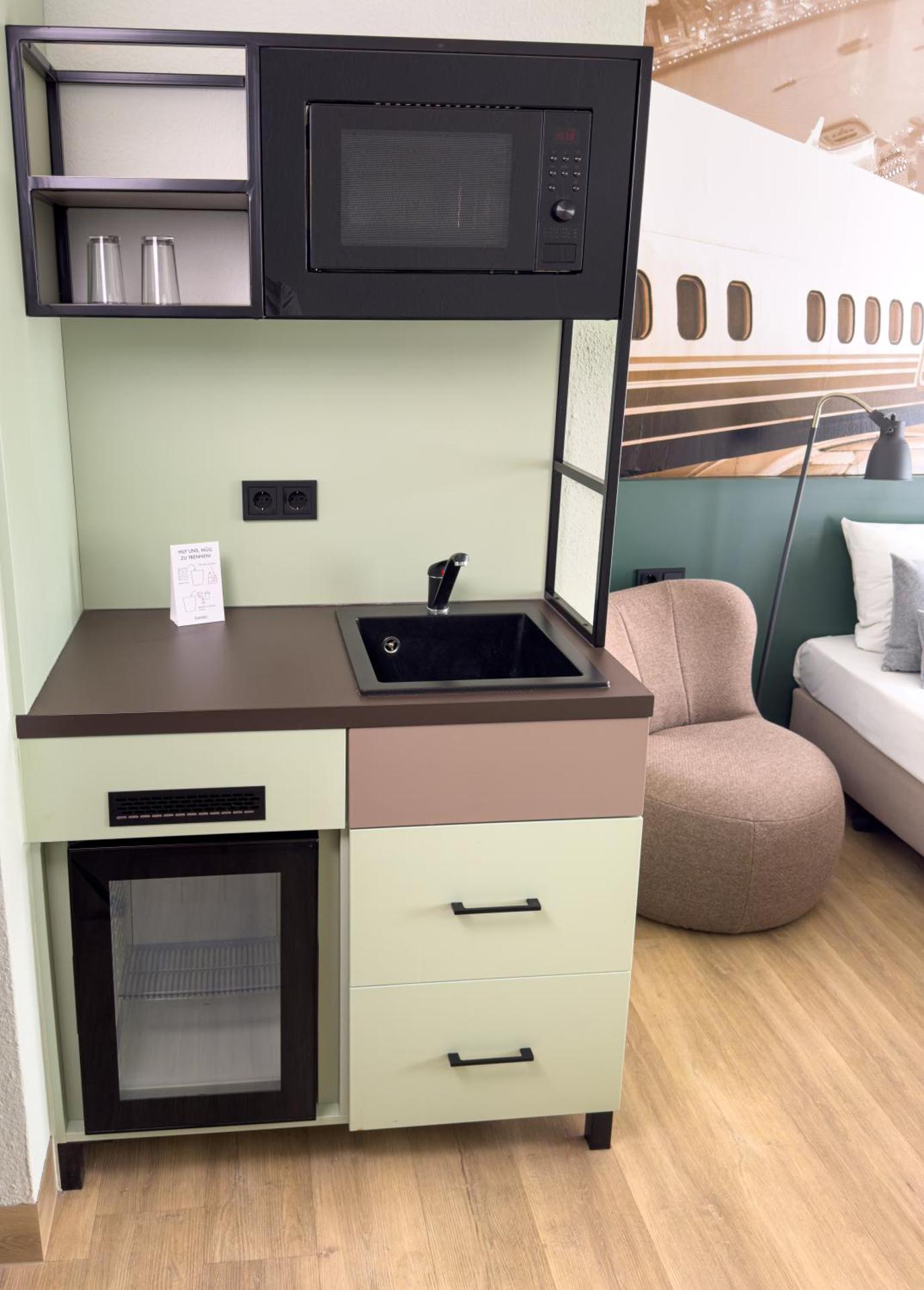 Kitchen or kitchenette