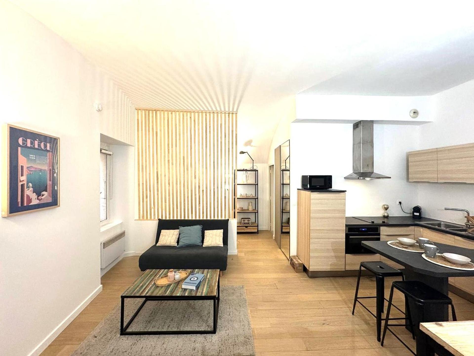 Studio vieux nice coulee verte