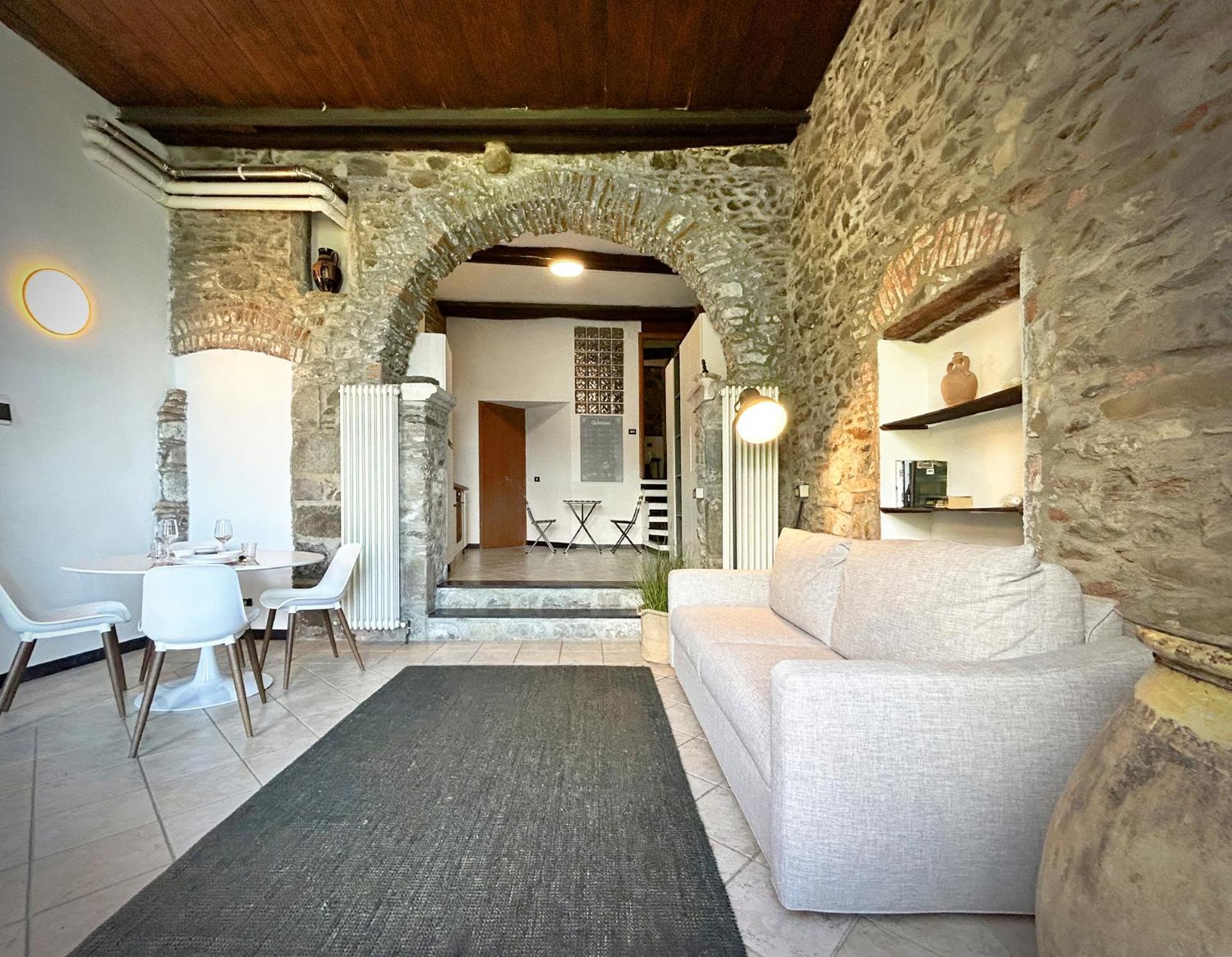 Pietra Azzurra, Newly Renovated