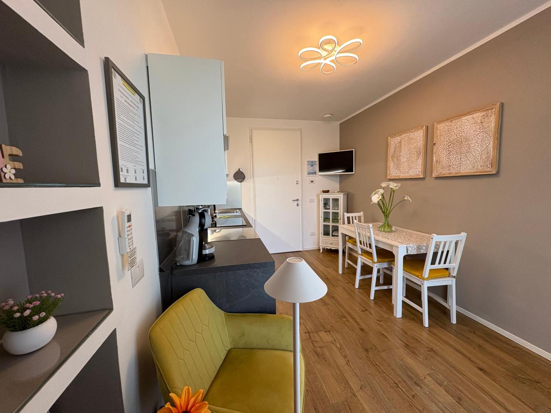 Nature Home Apartment