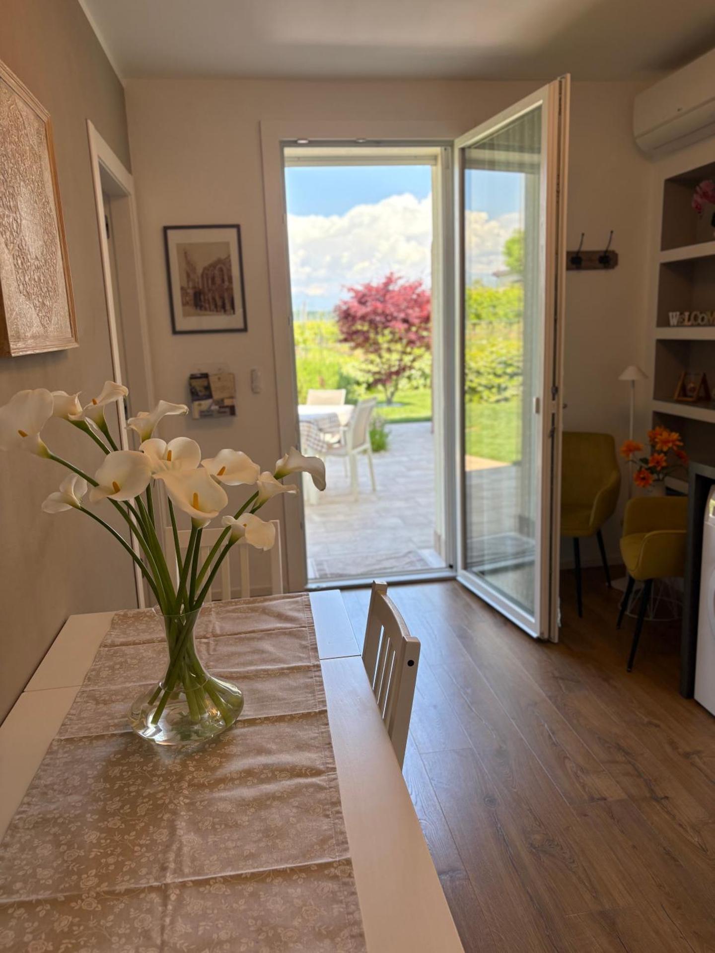 Nature Home Apartment