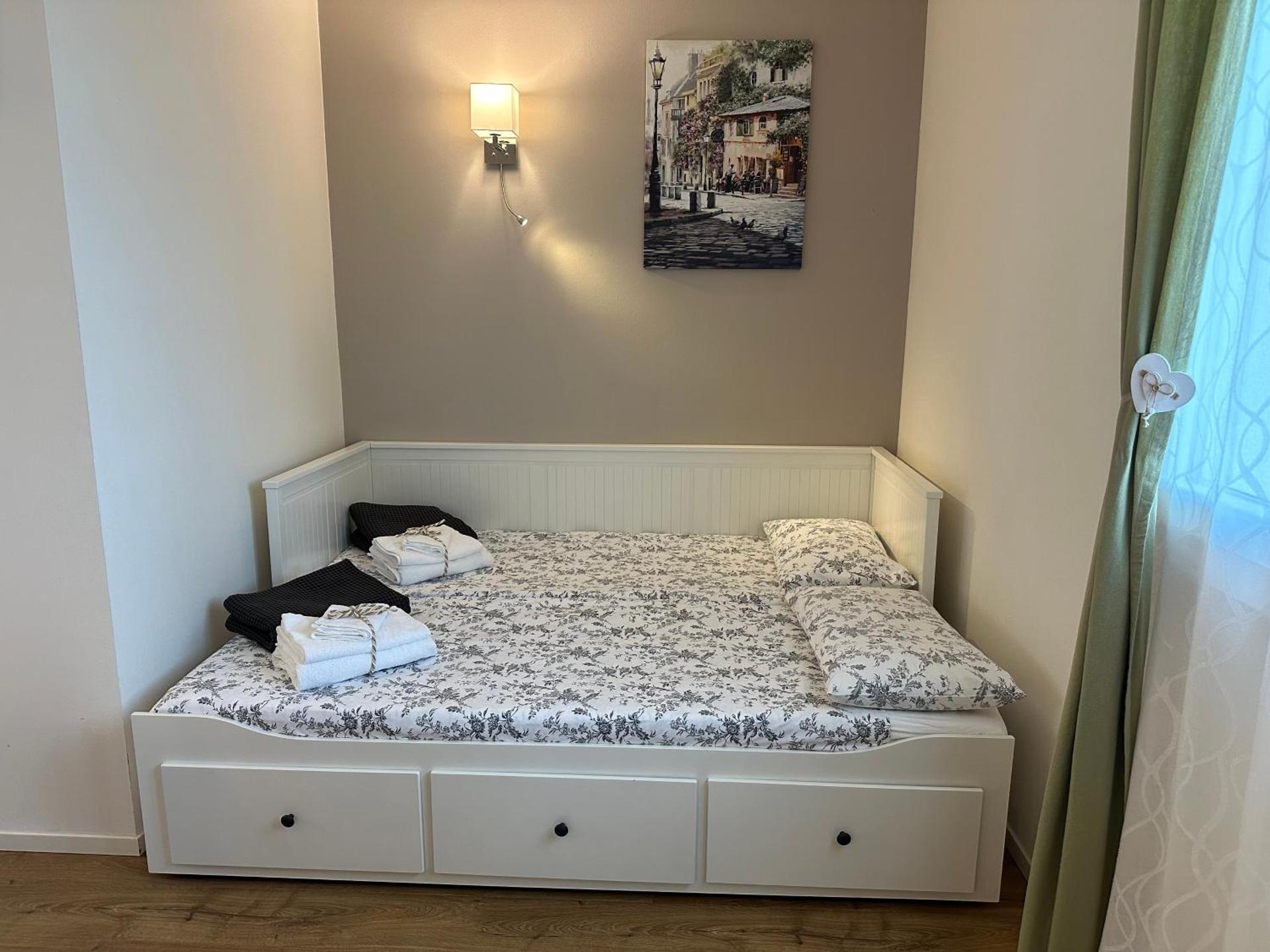 Nature Home Apartment