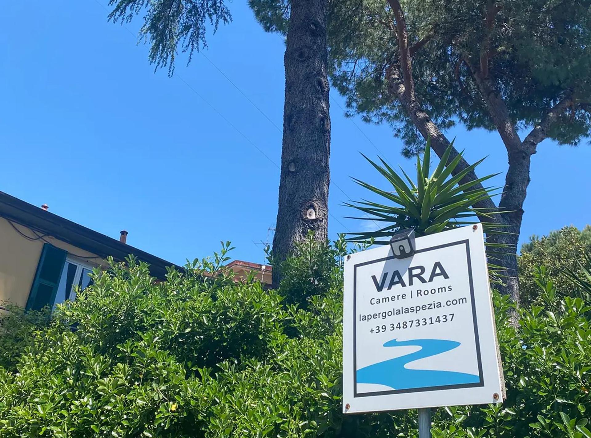 Vara Self Check in Private Parking