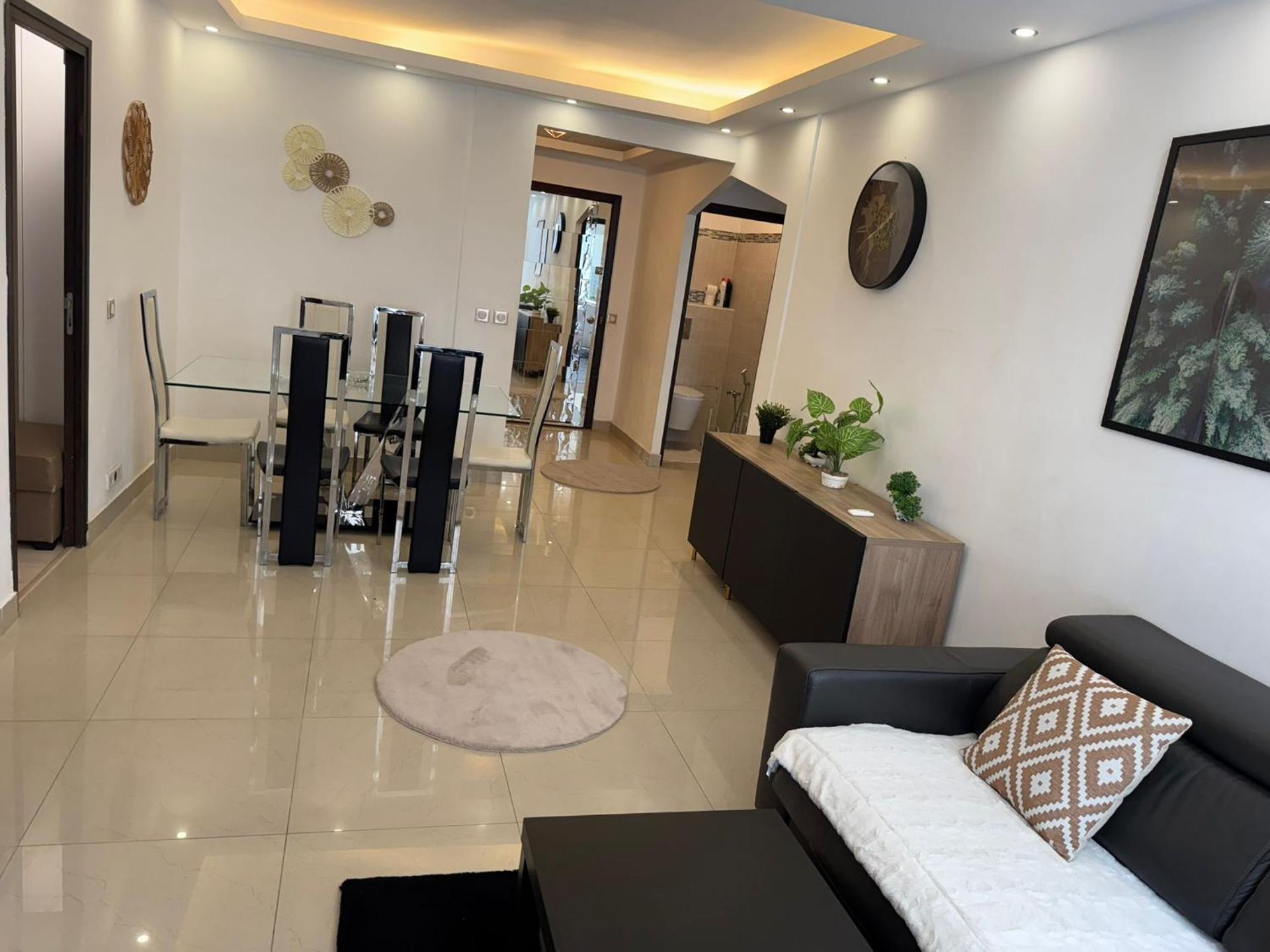 Appartement Ponthieu - HALA PARIS