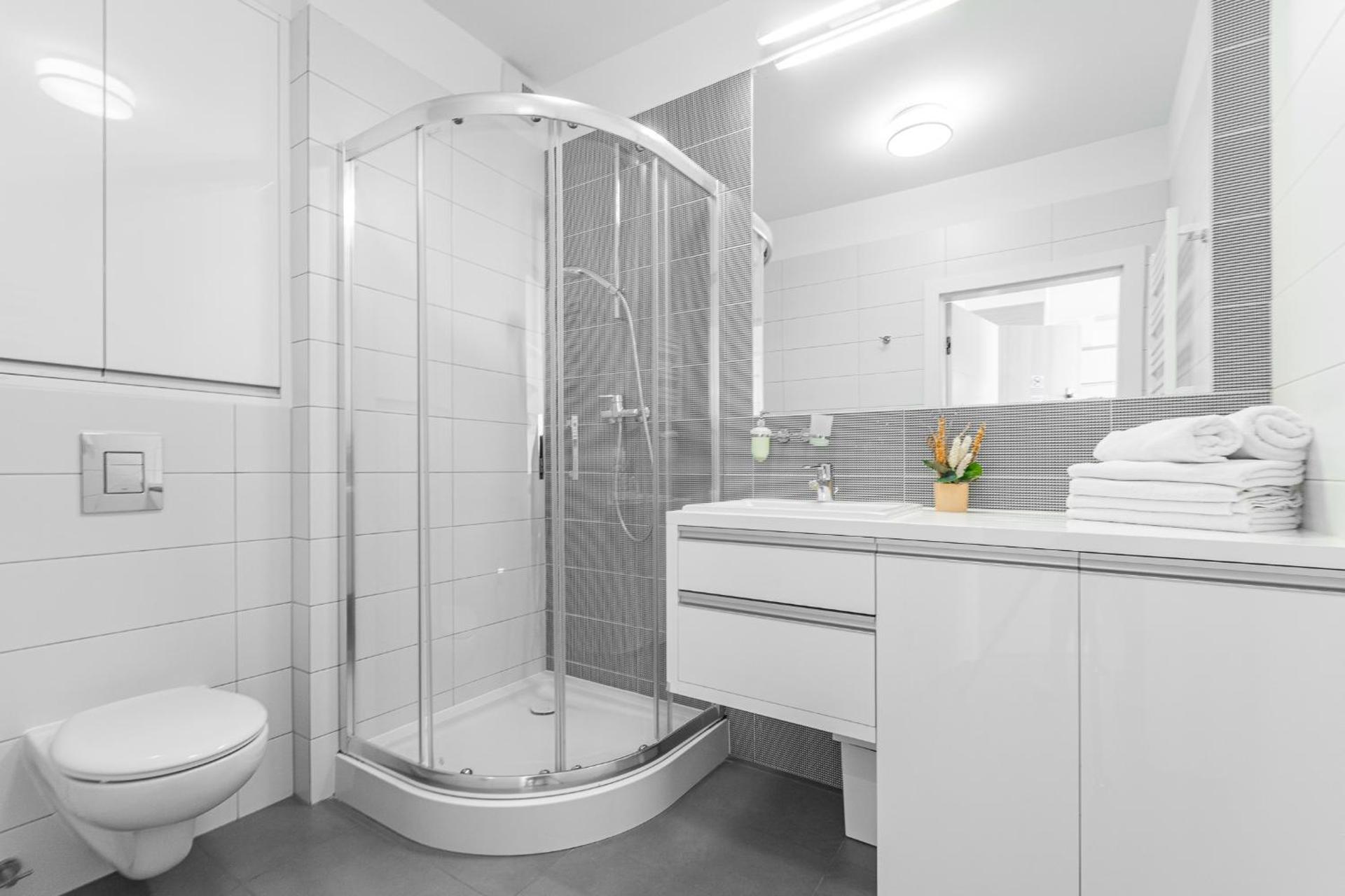 APARTAMENTY MIERZEJA - MARINA, Kąty Rybackie, Klimatyzacja,100 m od Zalewu Wiślanego