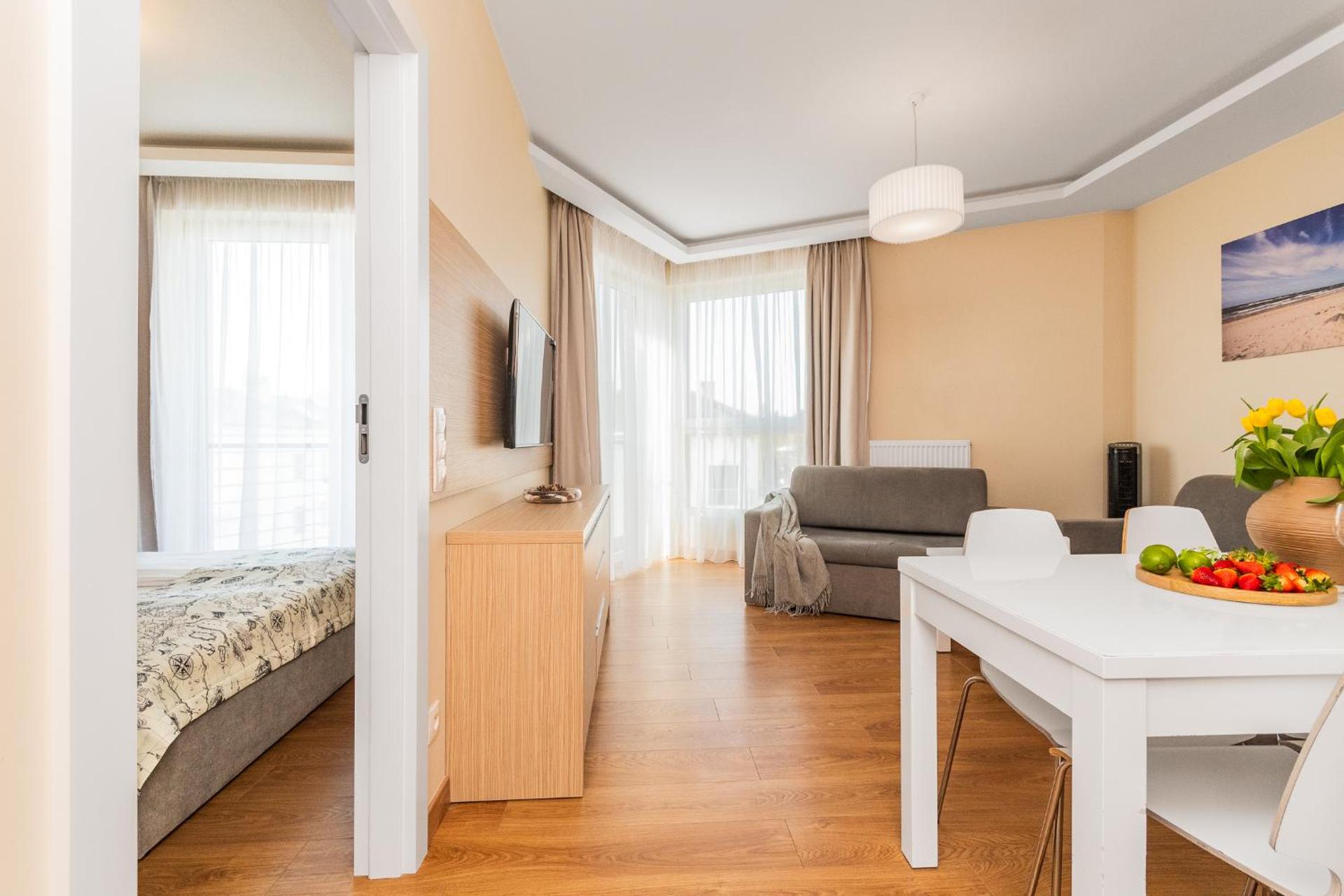 APARTAMENTY MIERZEJA - MARINA, Kąty Rybackie, Klimatyzacja,100 m od Zalewu Wiślanego