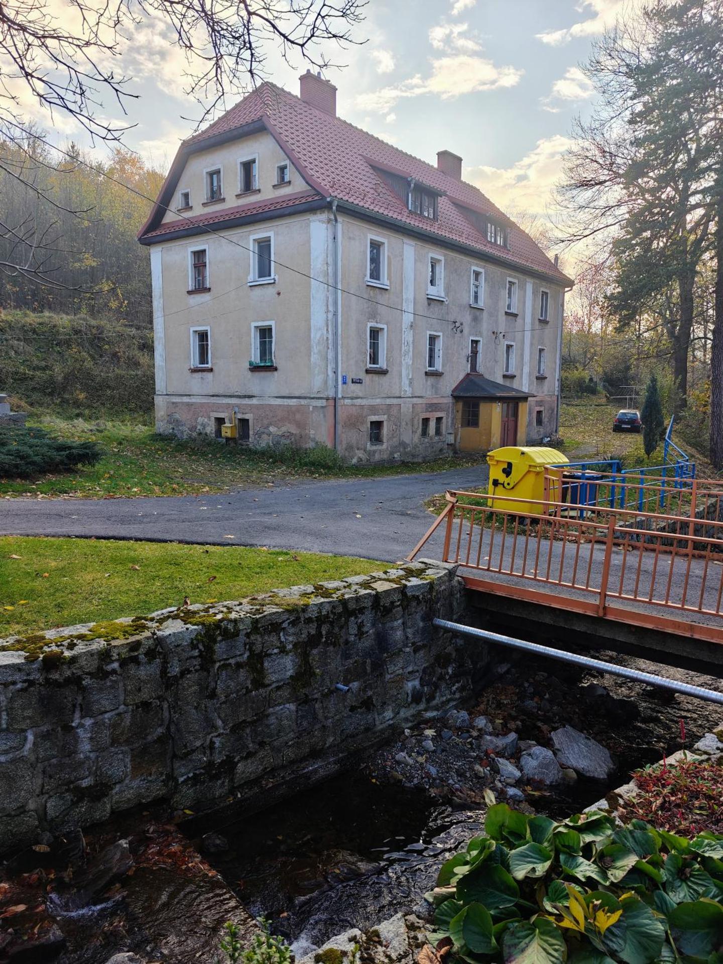 BAZA WYPADOWA 5km na Wielką Sowę! Przy strumyku z wyposażoną kuchnią