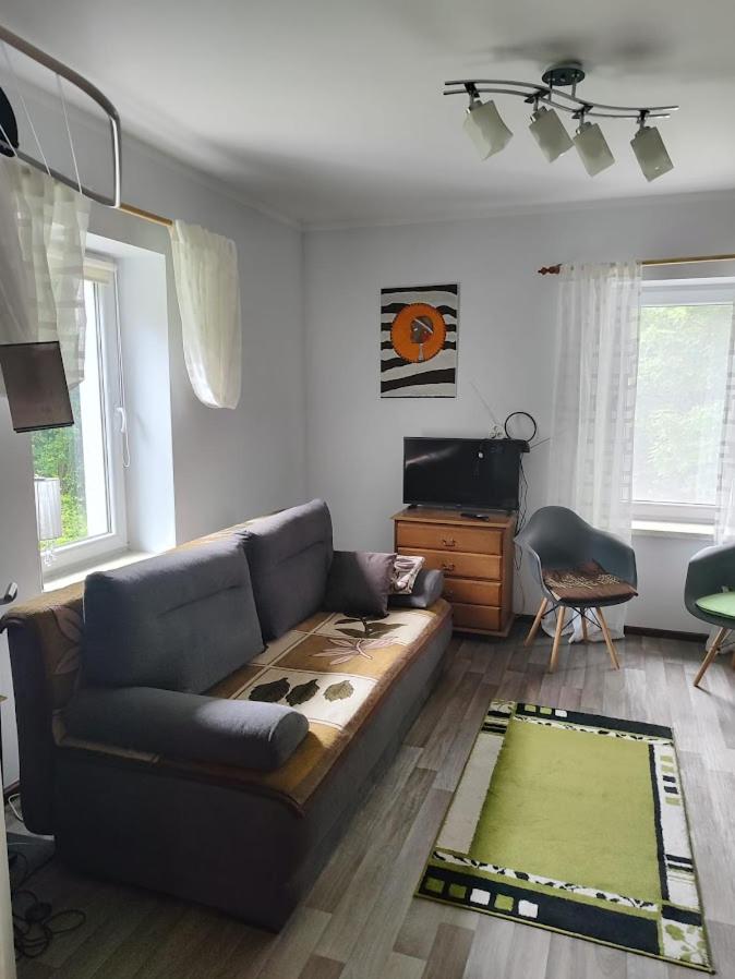 BAZA WYPADOWA 5km na Wielką Sowę! Przy strumyku z wyposażoną kuchnią