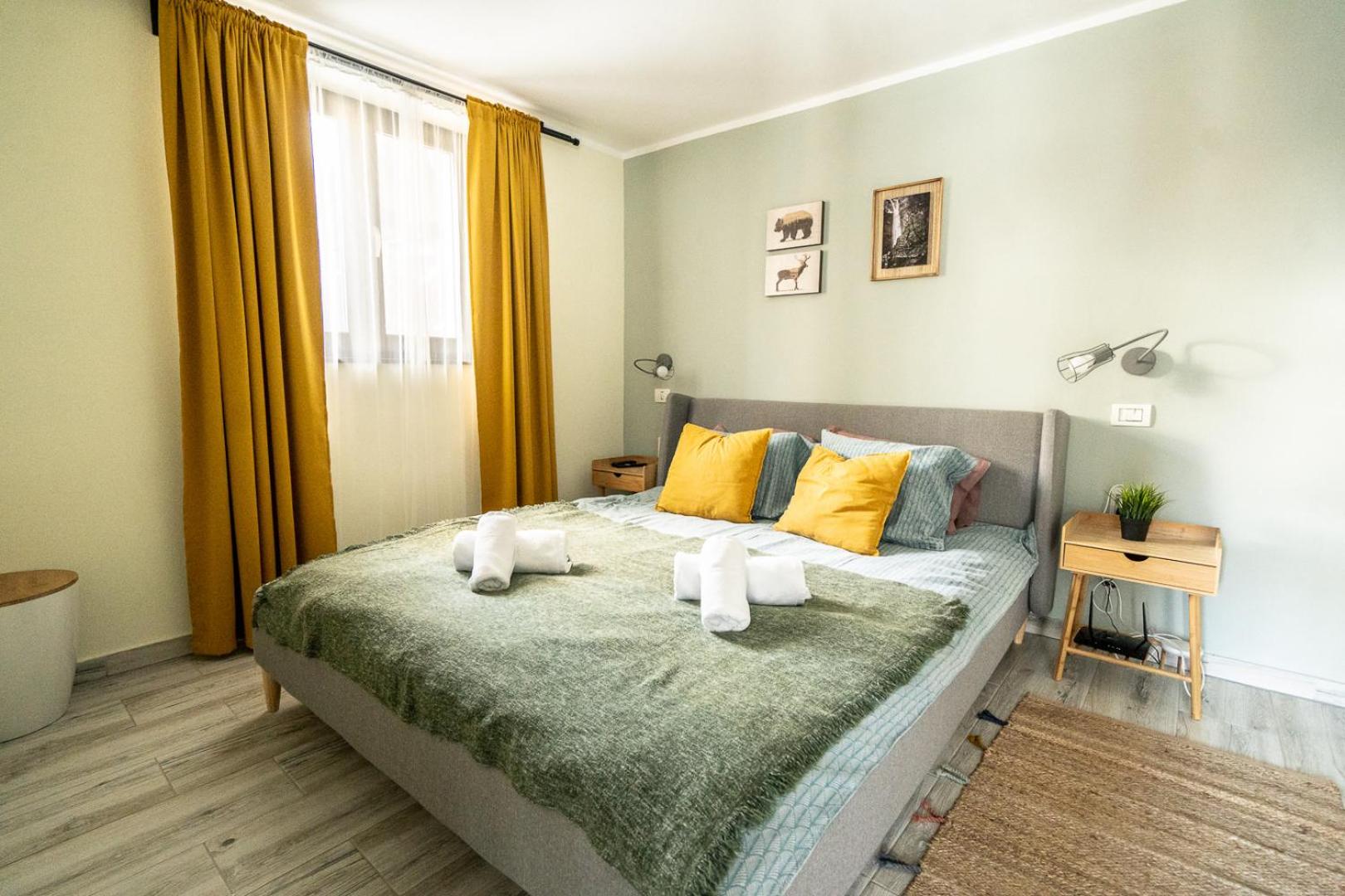 Vila Blanc Valiug Crivaia