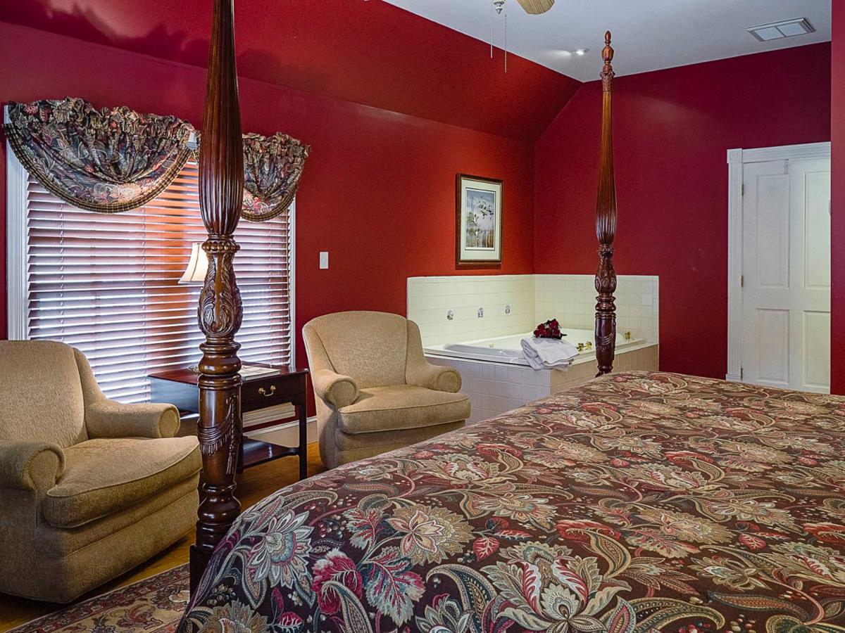 George Brooks House B&B