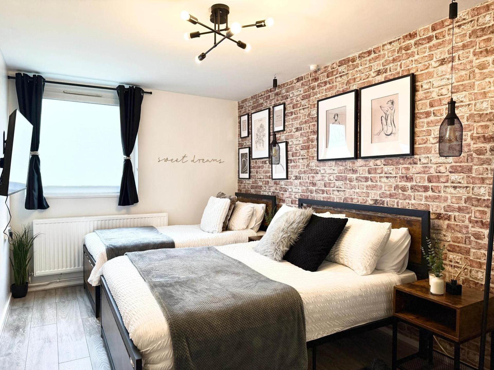 Archway Retreat with Easy City Access