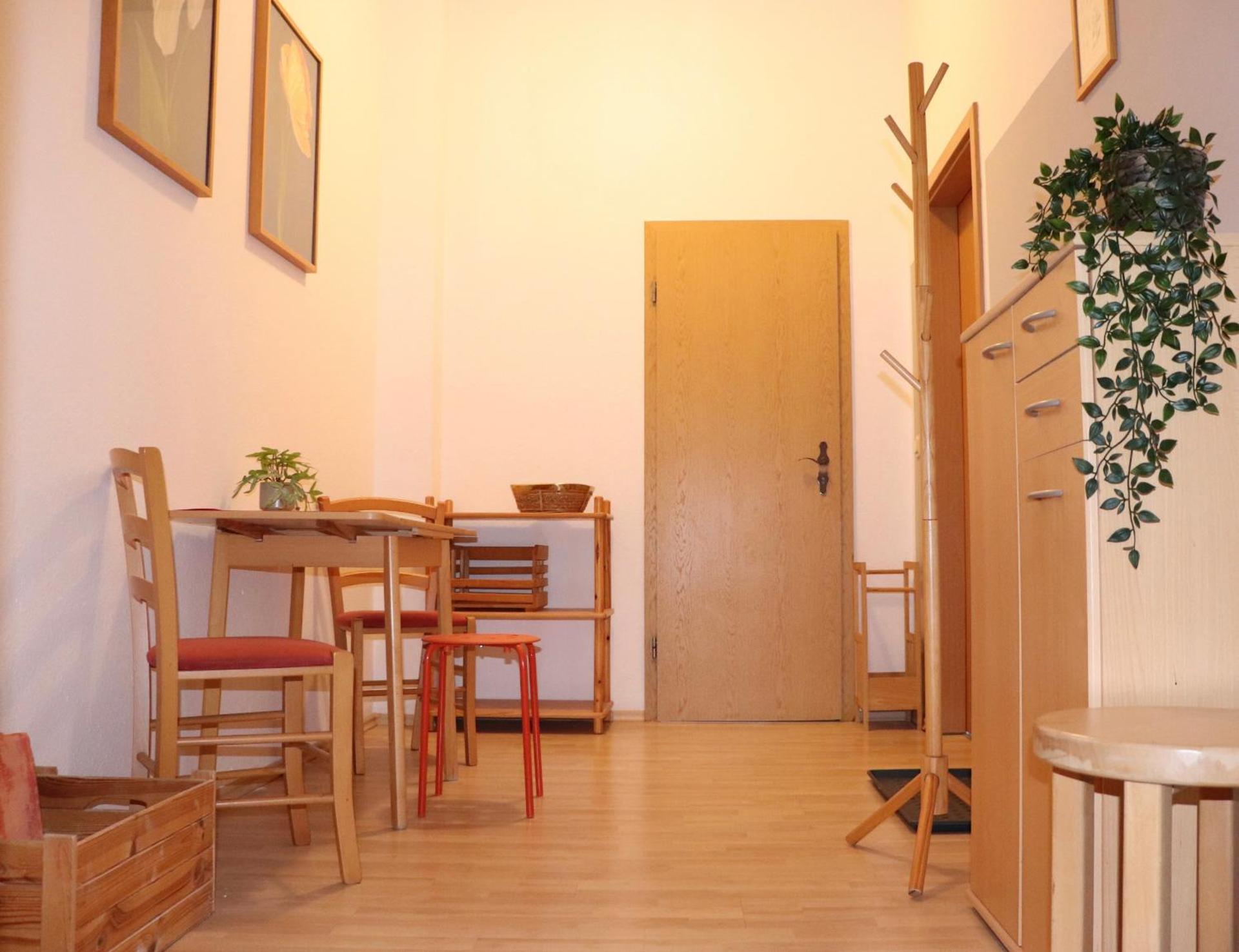 Sei hier Gast - Unterkunft Zimmer Klosterhof Aschersleben