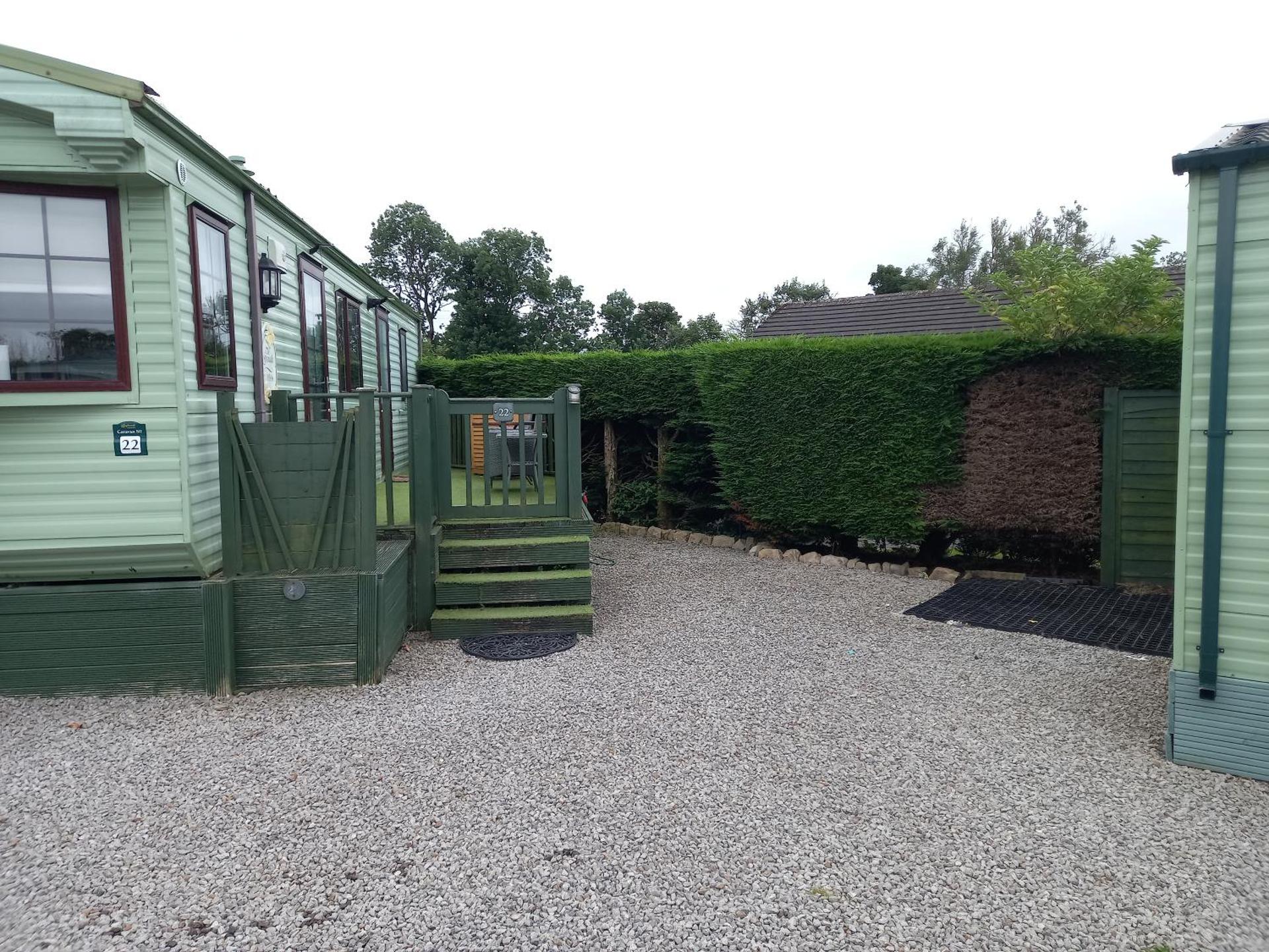 Adorable Caravan in Western Lakes