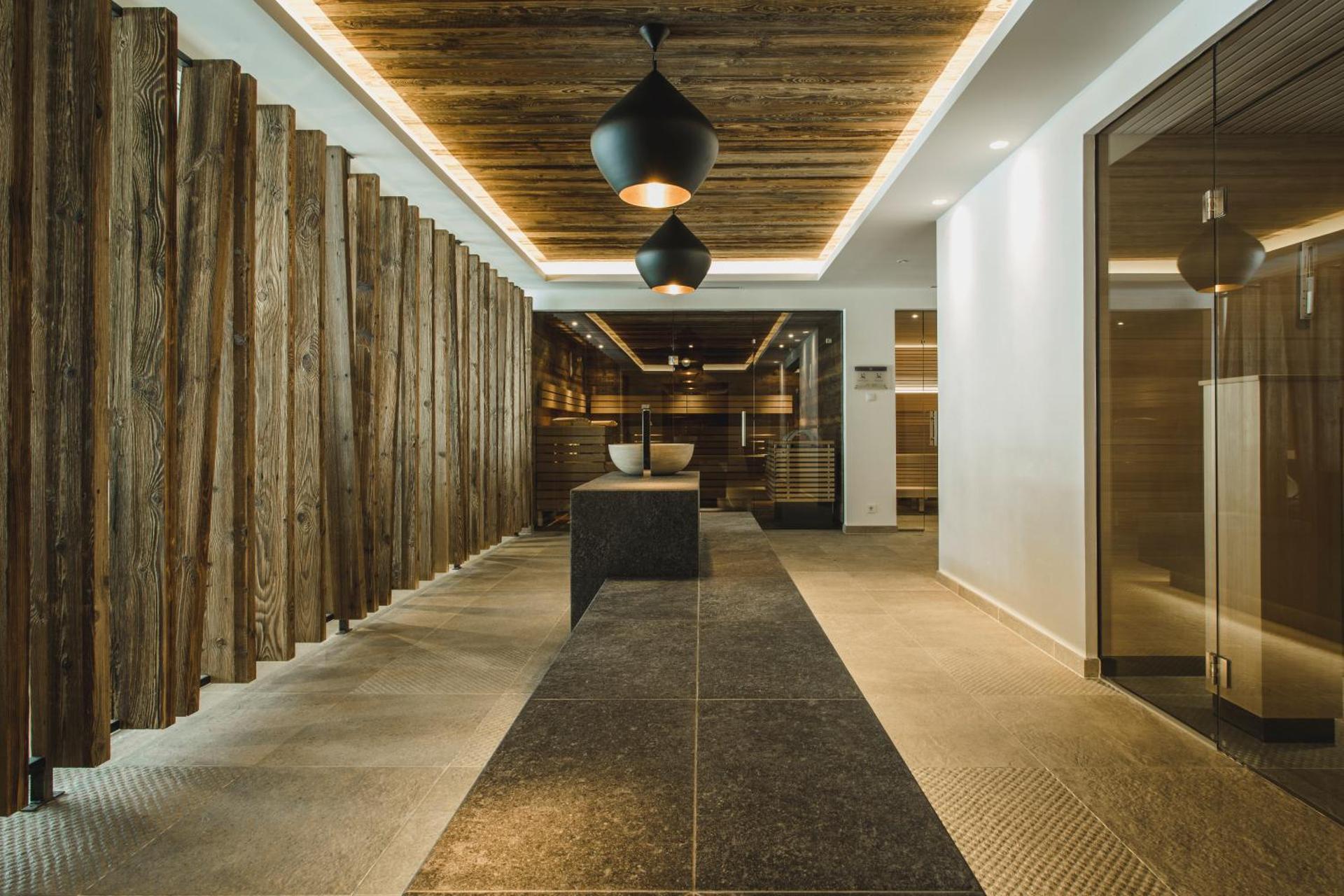 Spa and wellness centre/facilities