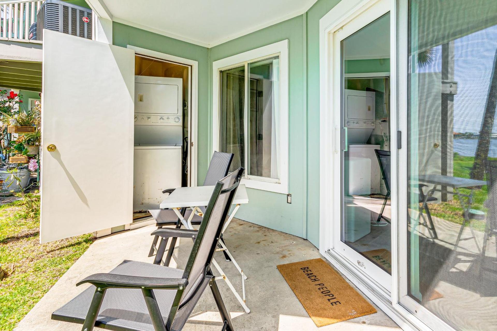 Sea La Vie Condo Pensacola Beach Access!