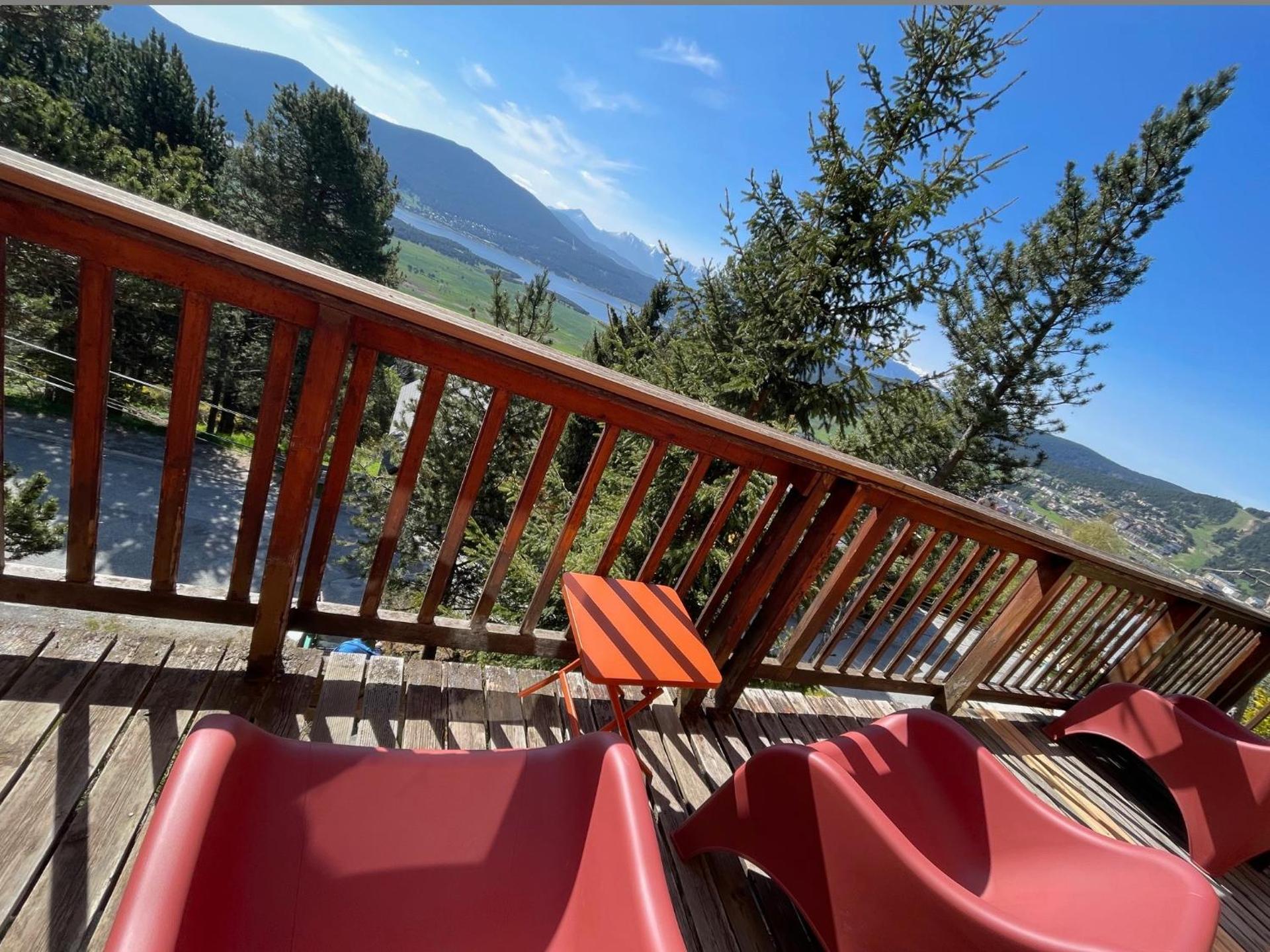 Chalet Vue sous cet Angles