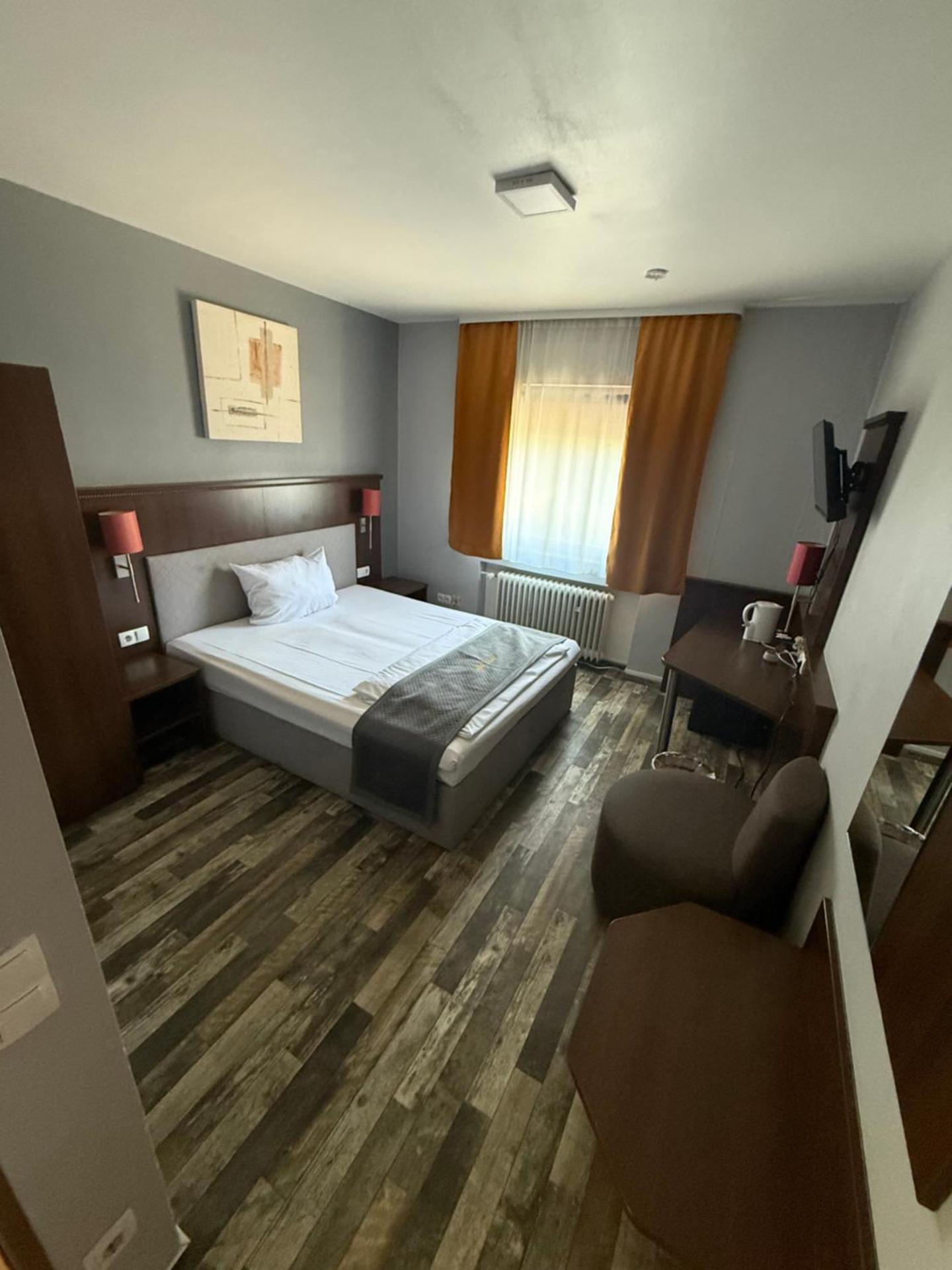 Parkhotel Lindenhof - KOSTENLOSE PARKPLÄTZE