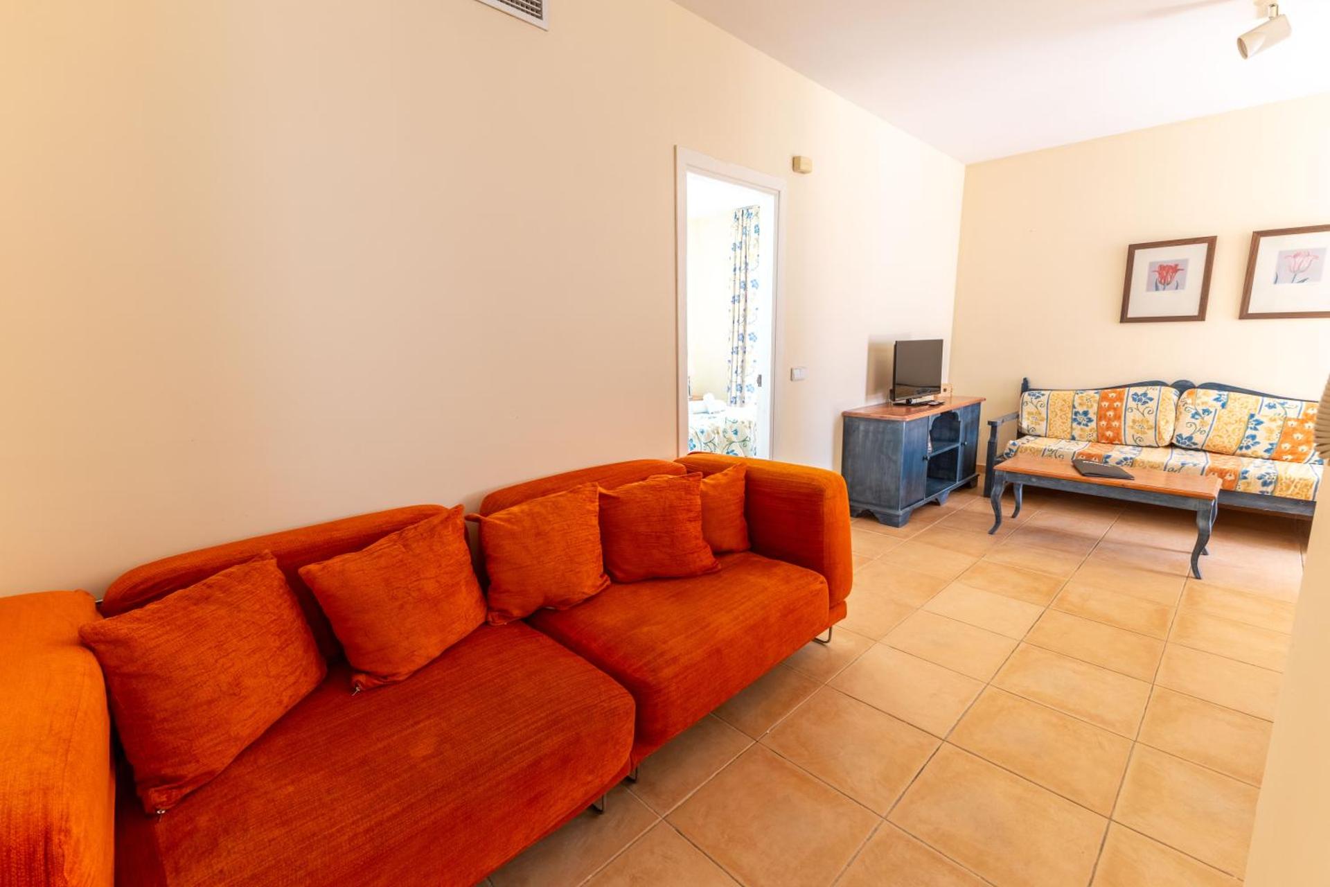 Eu Moll 2A - near the sea with wifi and pool