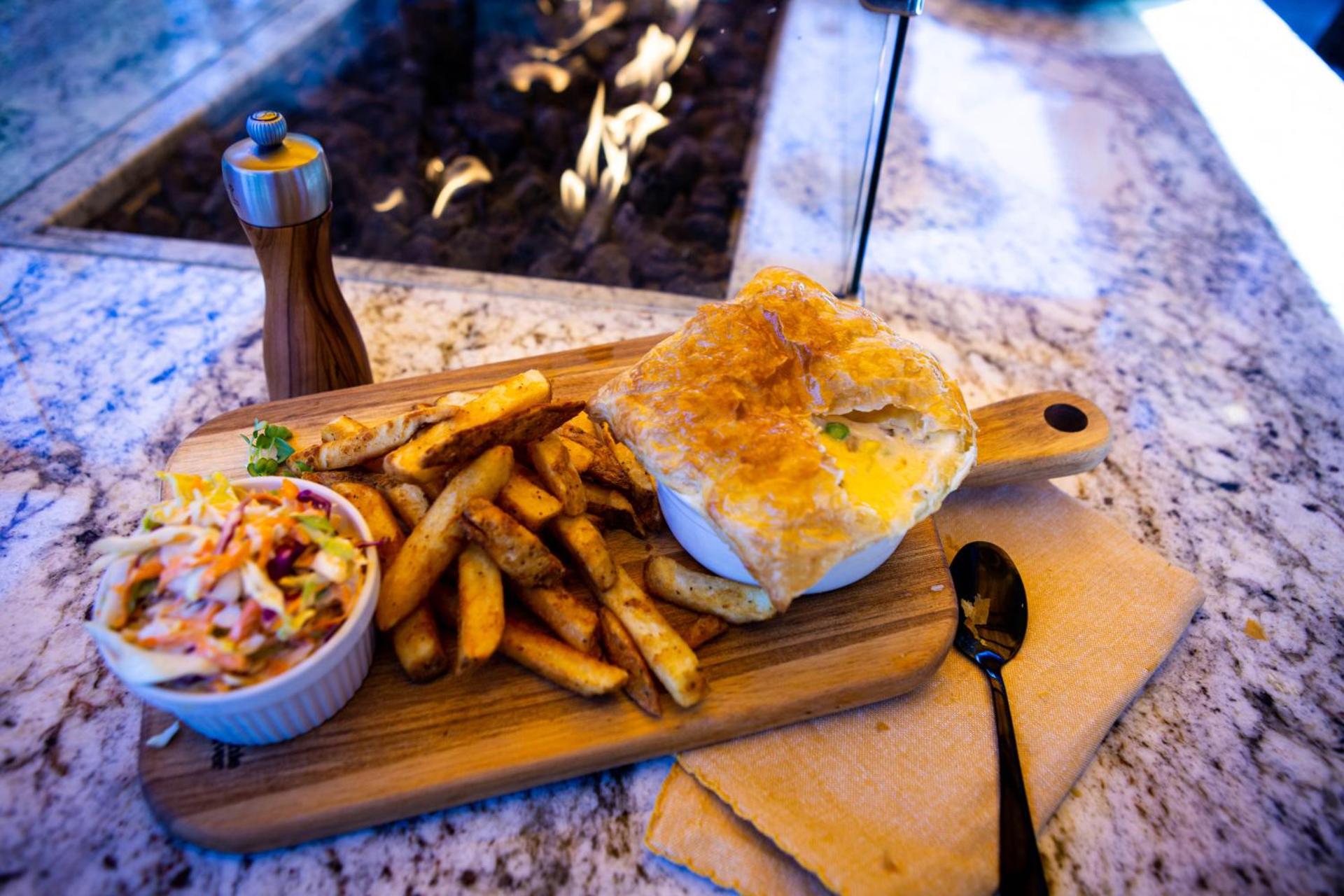 Restaurant/places to eat