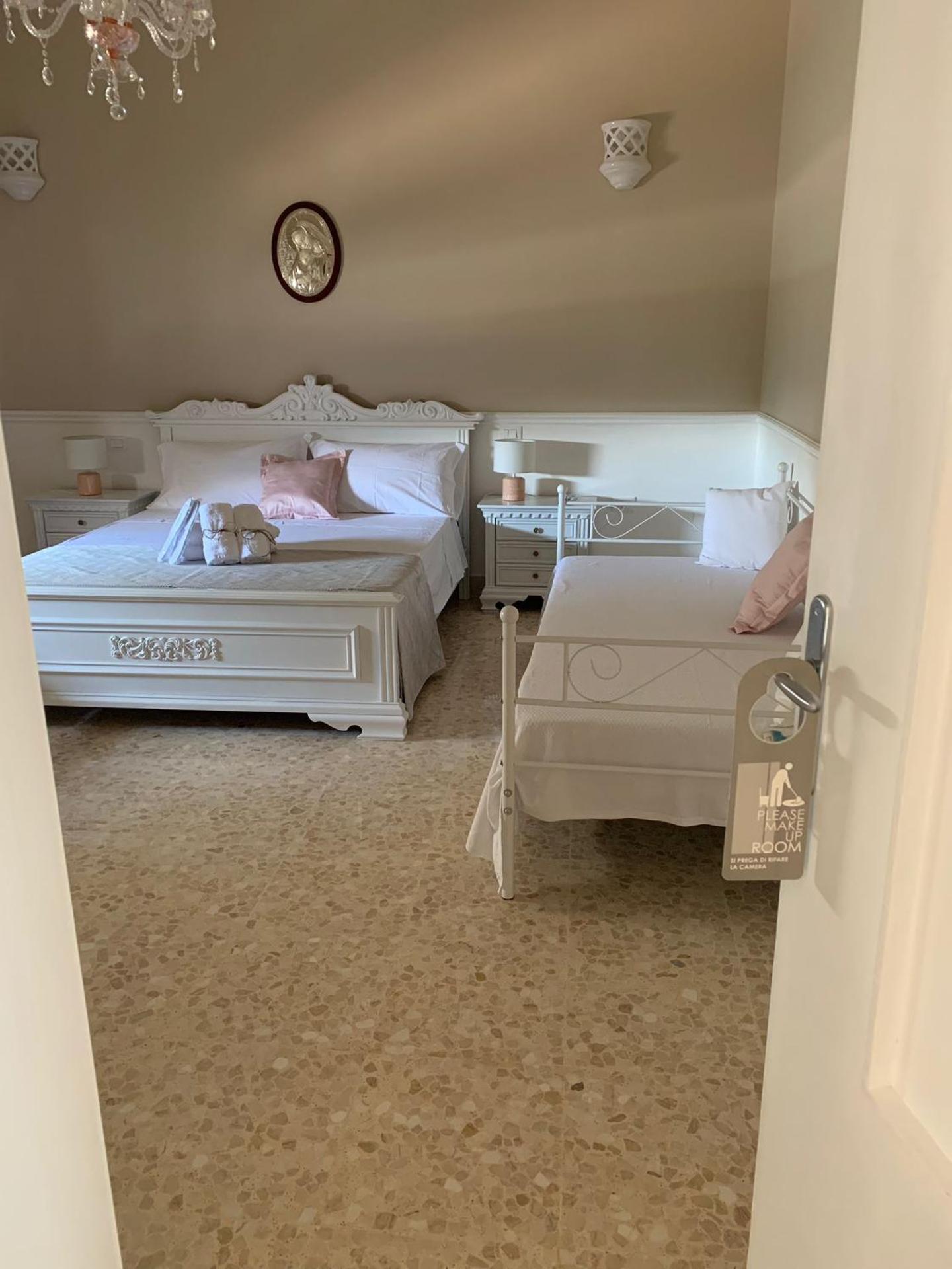 Triple Room with Garden View