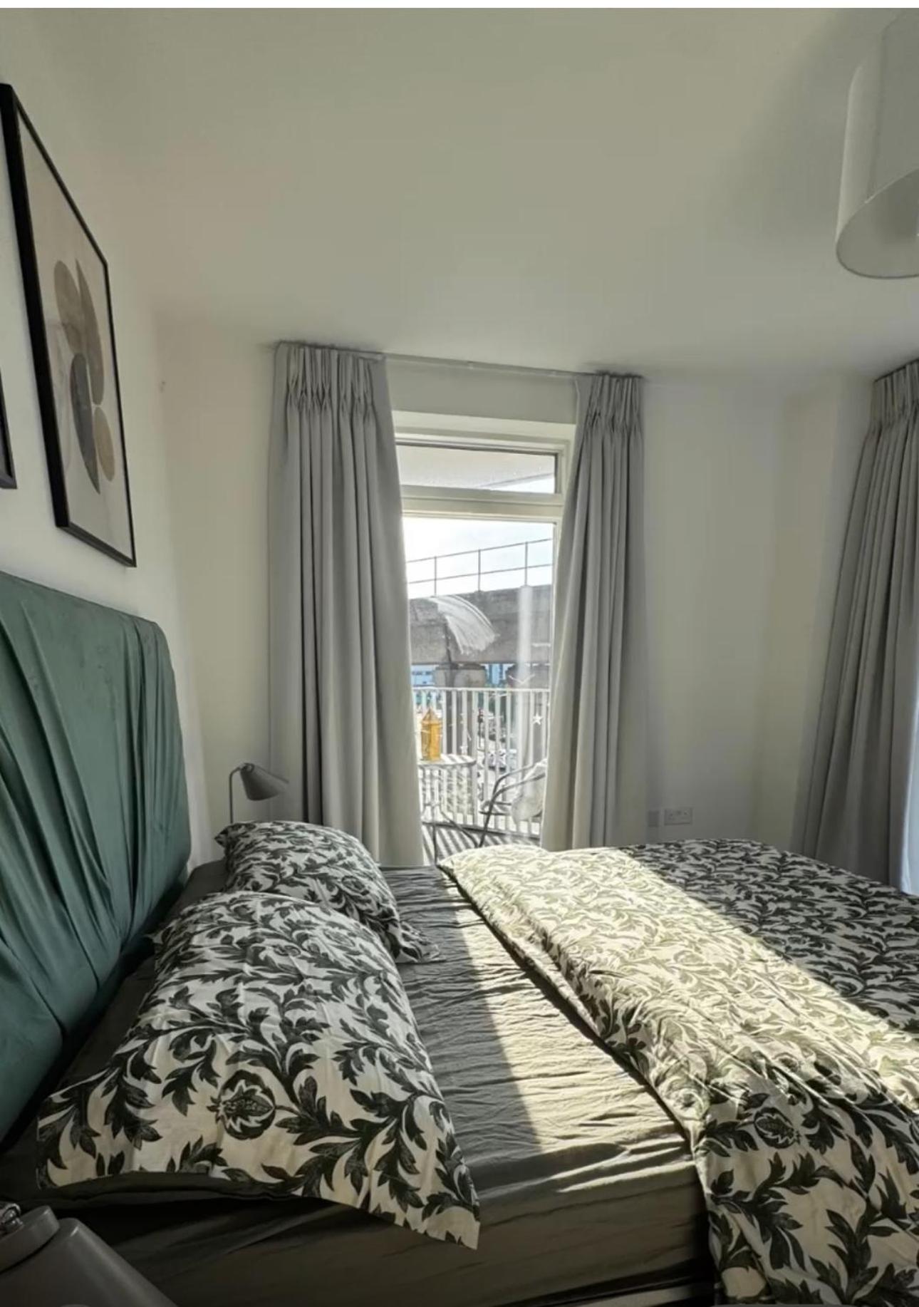 Luxury Entire 1 Bed flat, Excel, City airport, Custom House