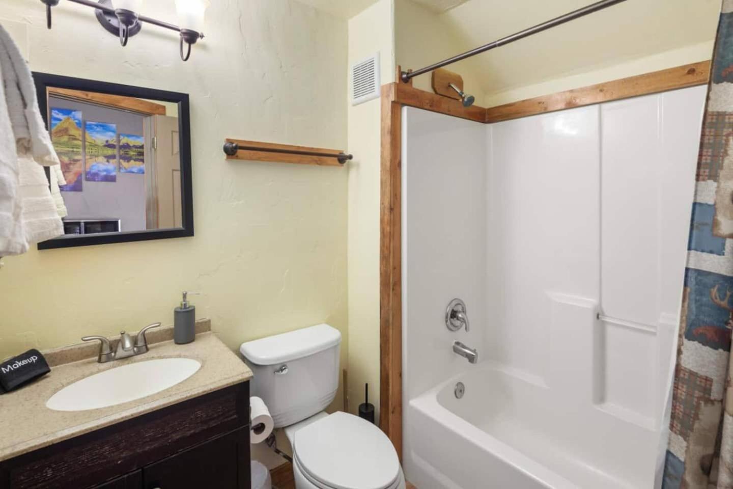 Sky Eco - Cabins & Studios