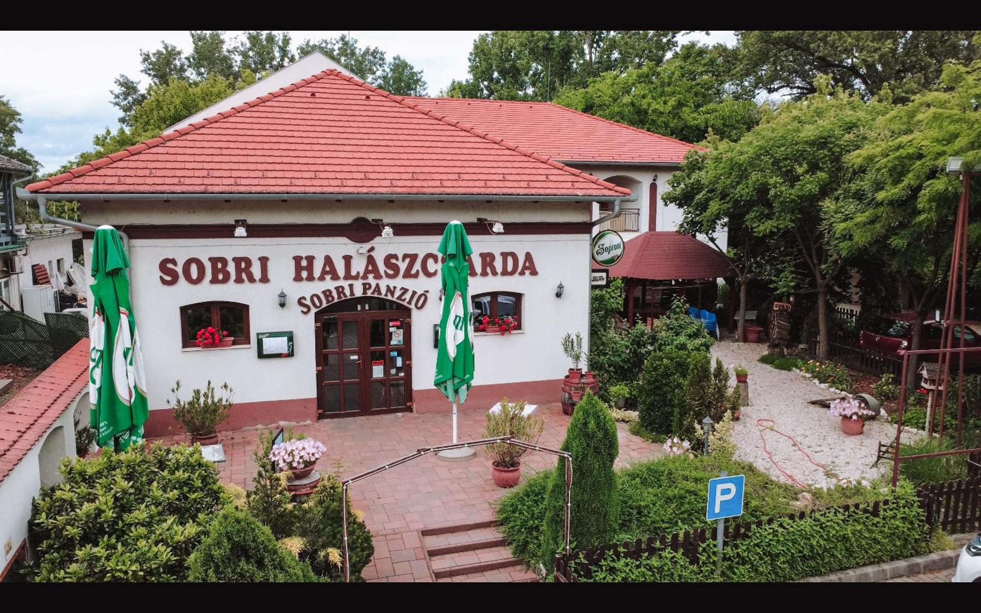 Sobri Halászcsárda és Panzió