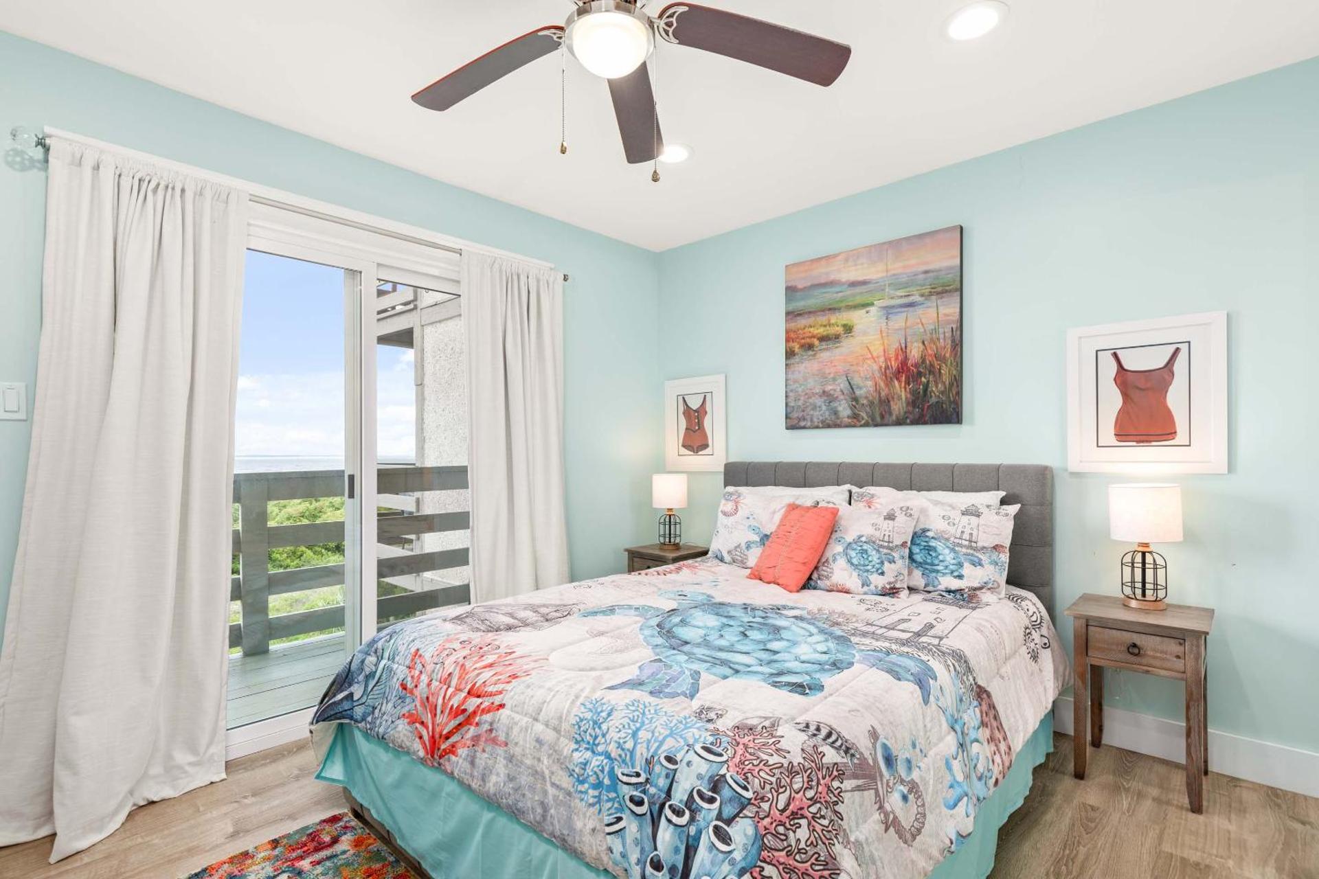 Lighthouse Point 20B