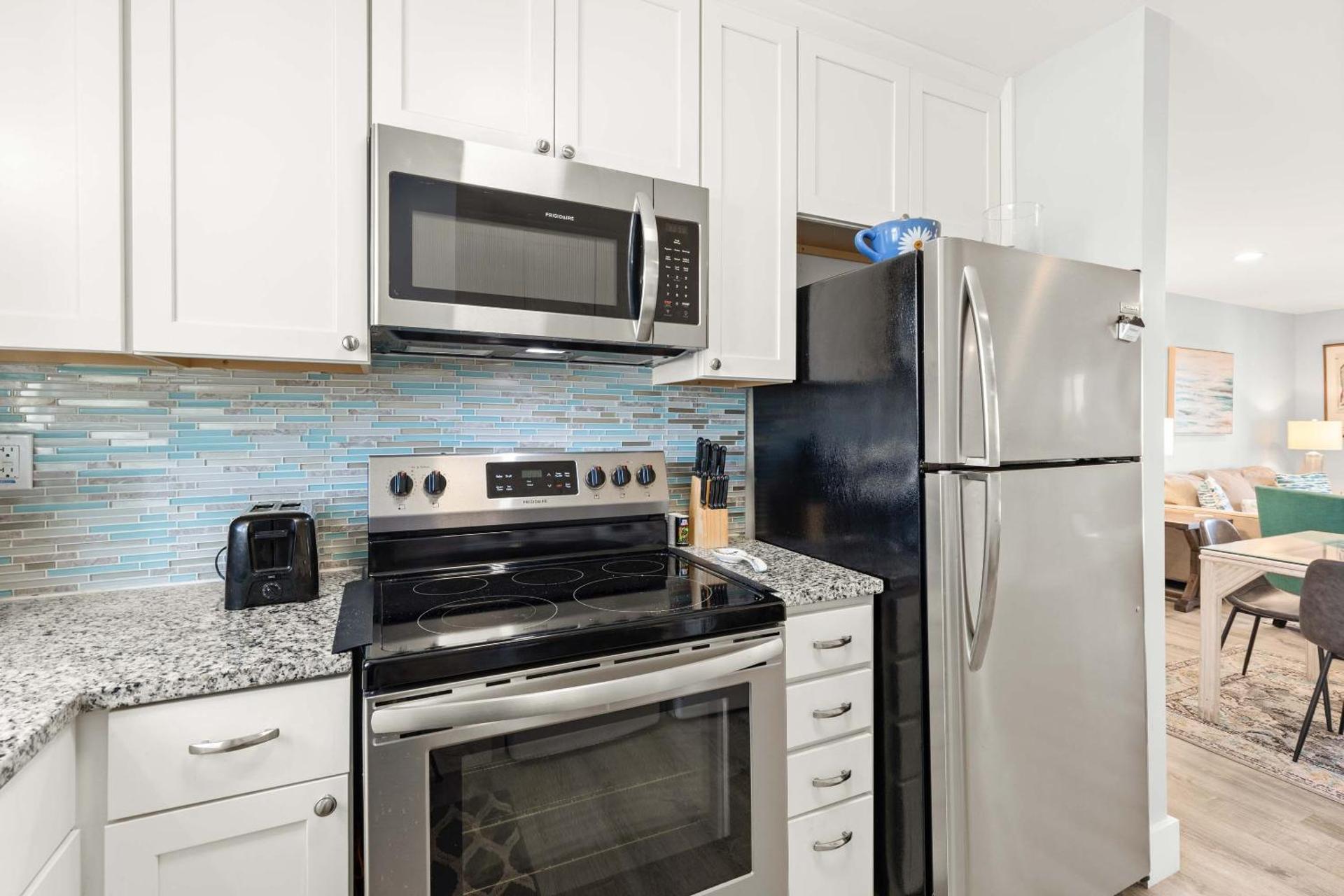 Lighthouse Point 20B