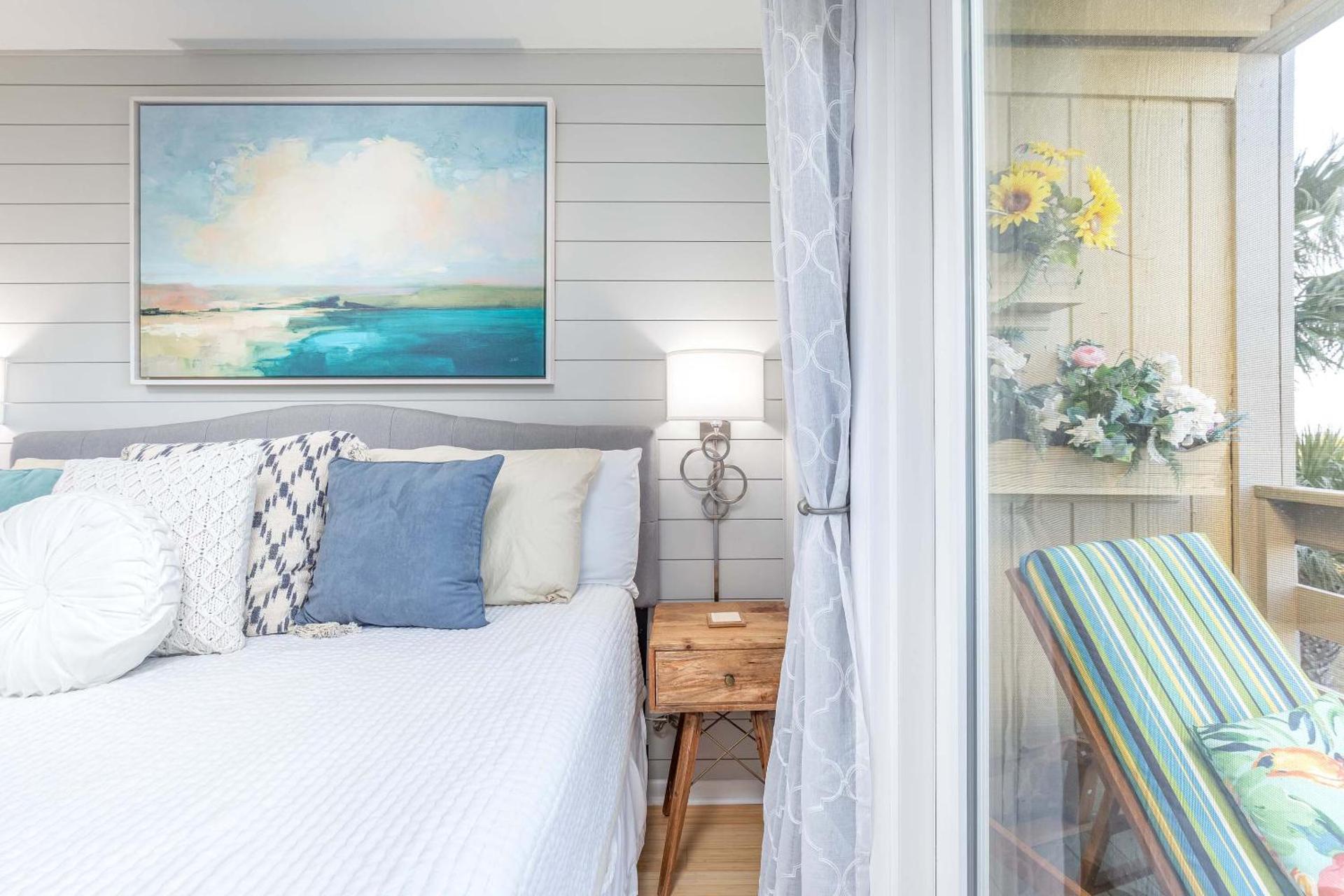 Lighthouse Point 25A