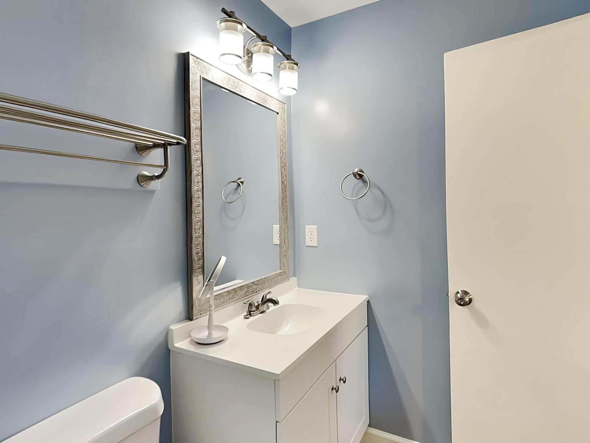 Lighthouse Point 33A