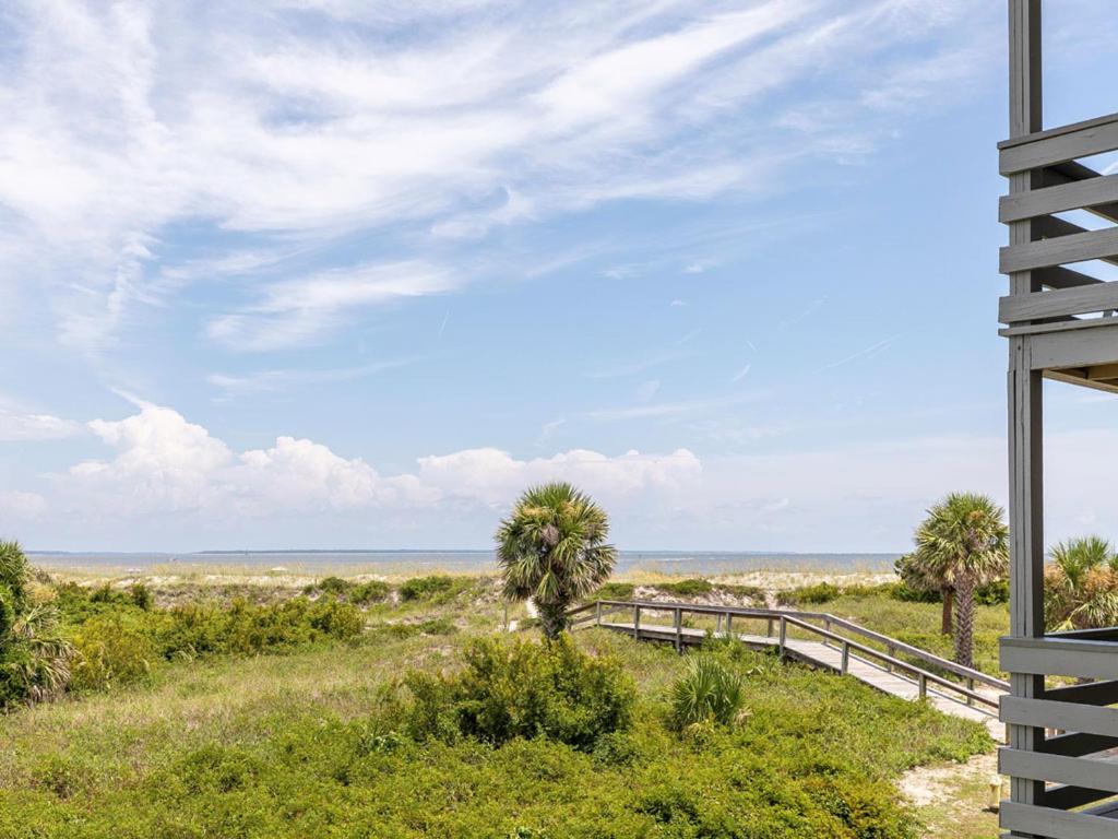 Lighthouse Point 20A