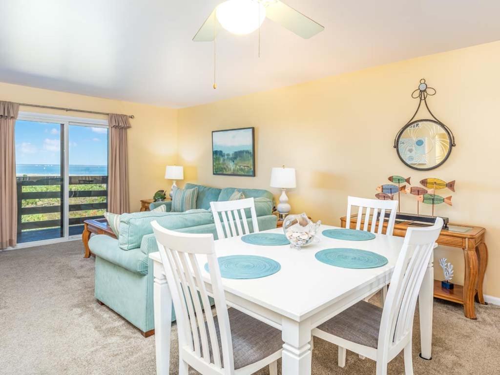 Lighthouse Point 11C