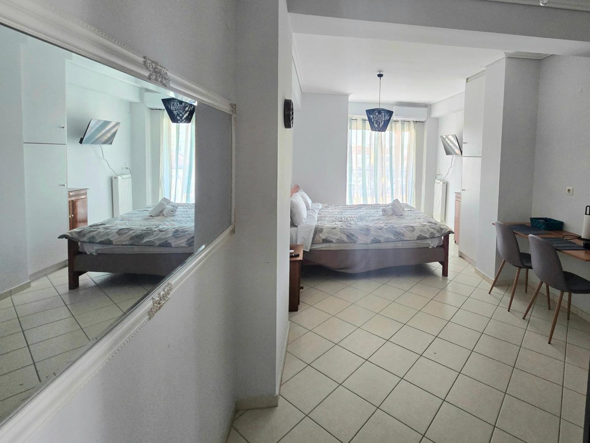 In Centre Suite by Open City