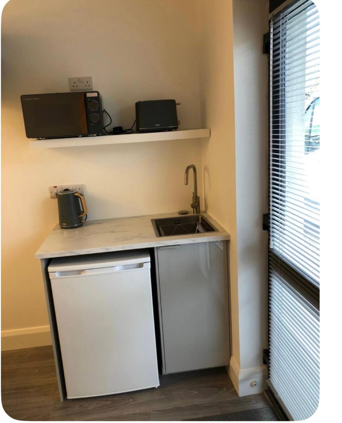 Skellig Port Accommodation - 1 Studio Bed Apartment