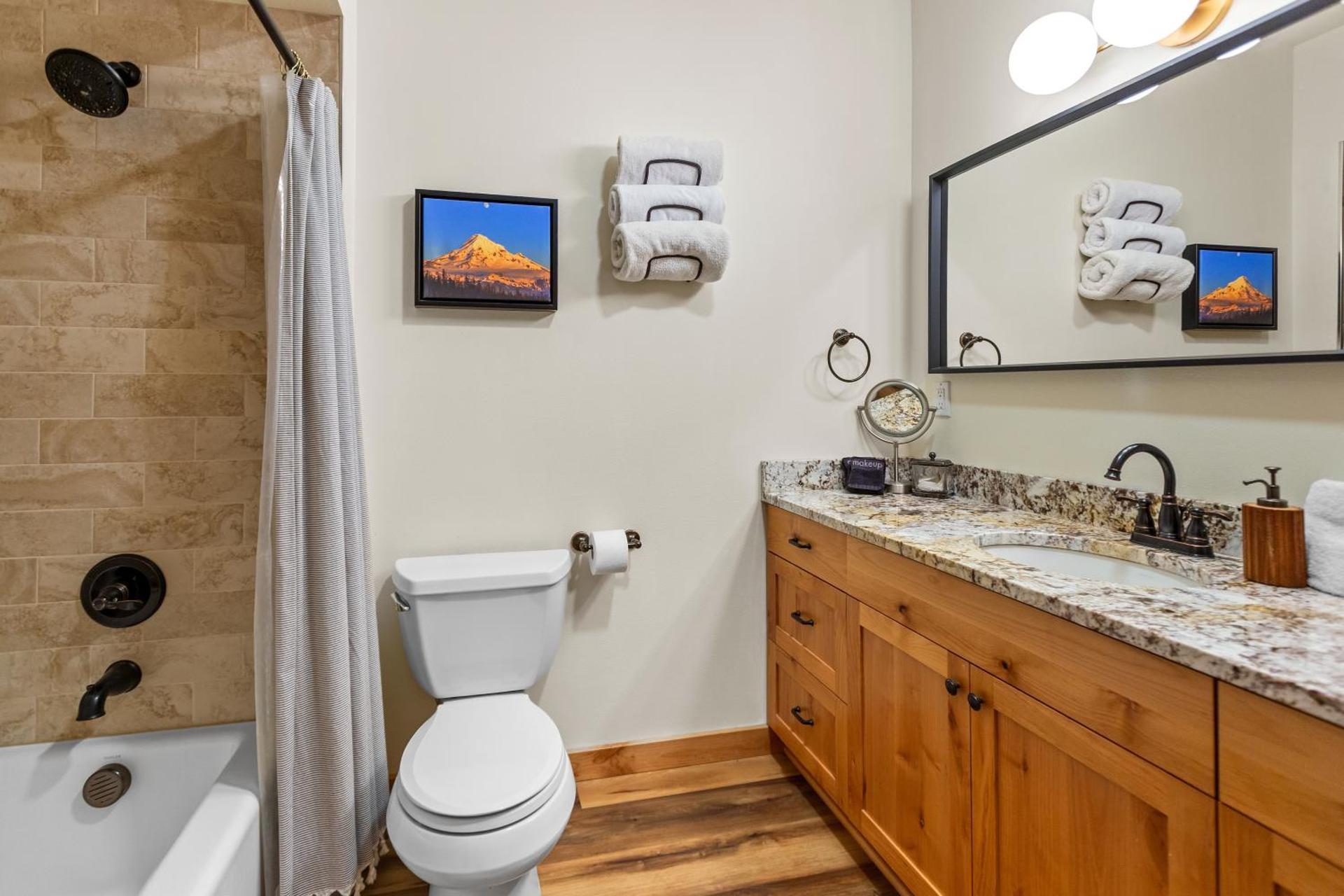 THE CLYDE - Your Cozy & Luxurious Mt Hood Retreat