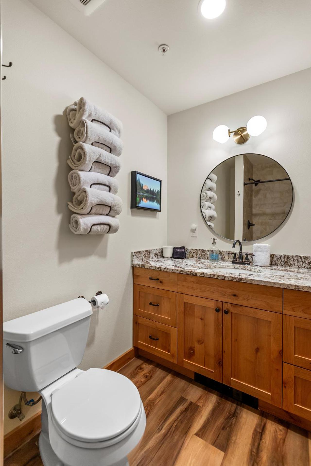 THE CLYDE - Your Cozy & Luxurious Mt Hood Retreat