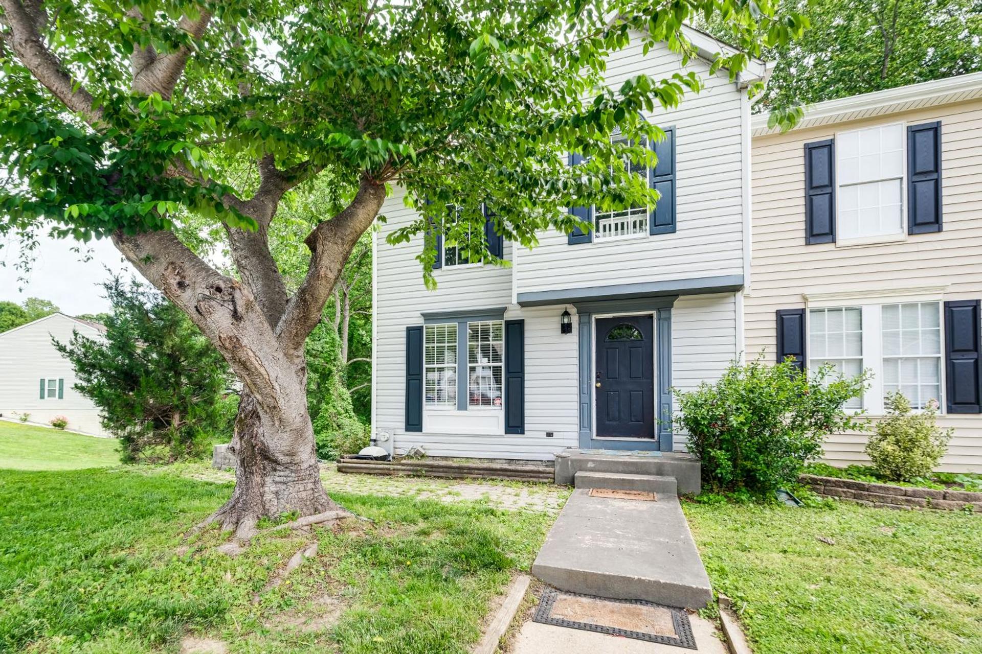 1 Mi to Boardwalk Convenient North Beach Apt!