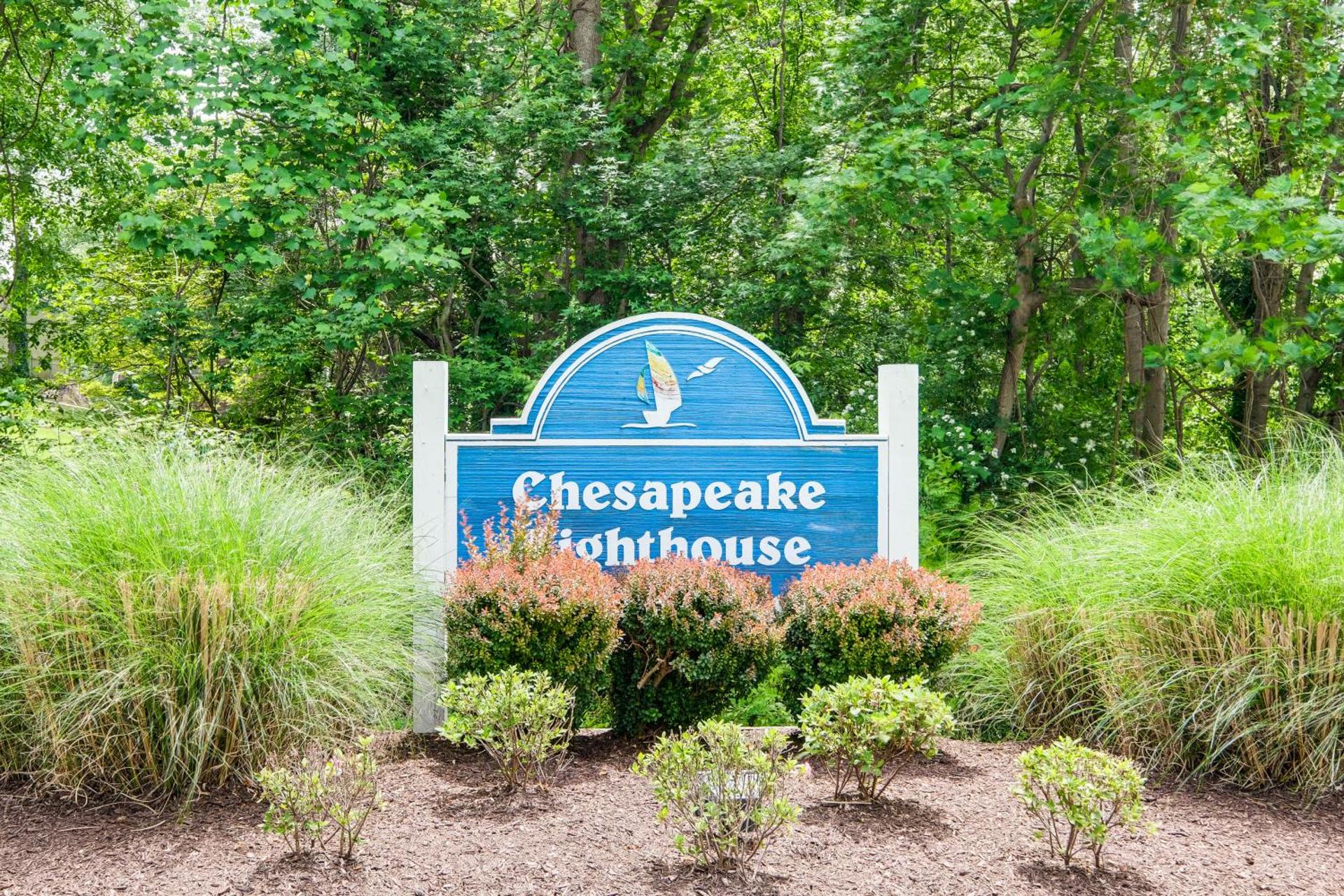 1 Mi to Boardwalk Convenient North Beach Apt!