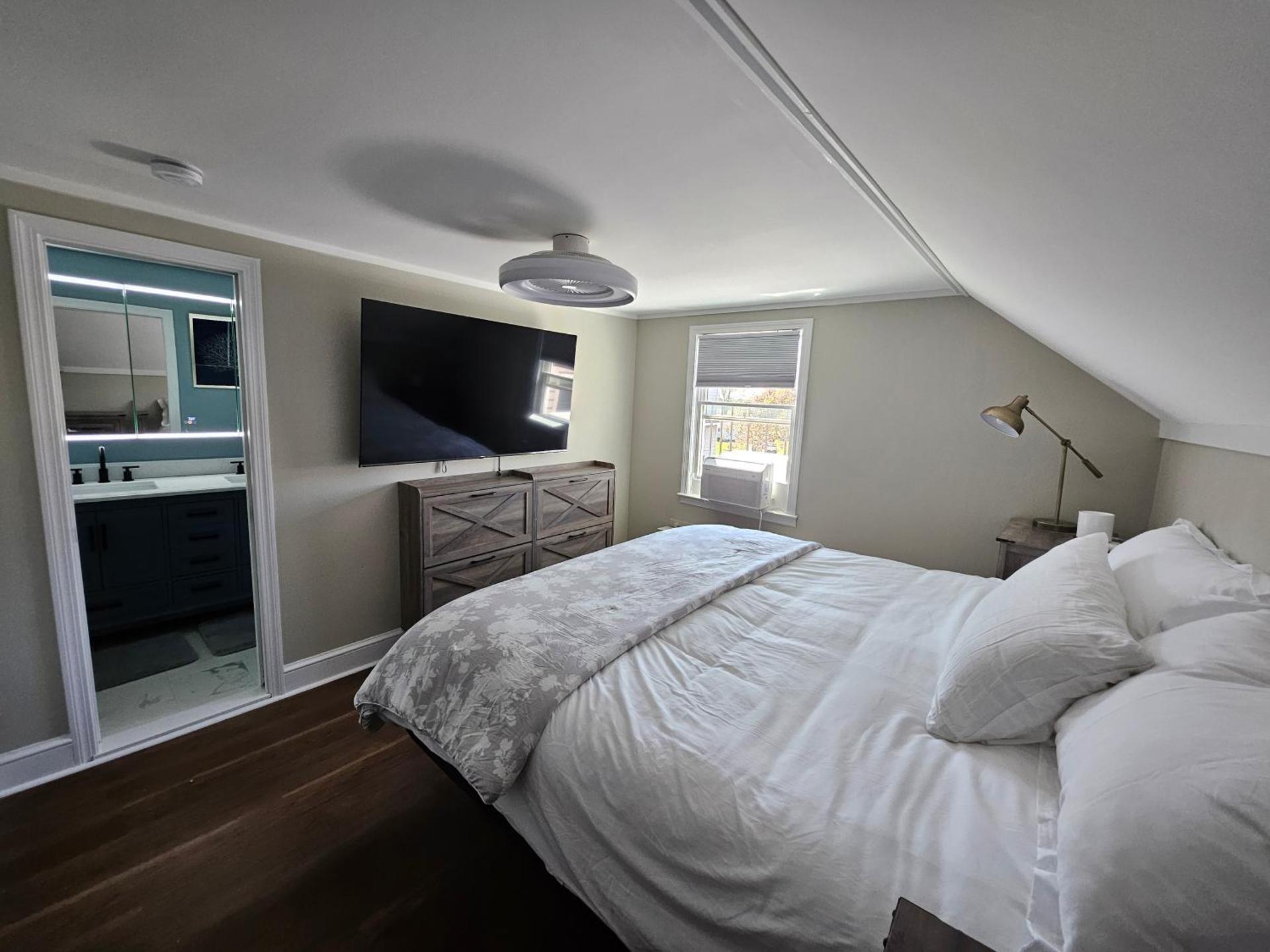 Middletown Modern Townhouse