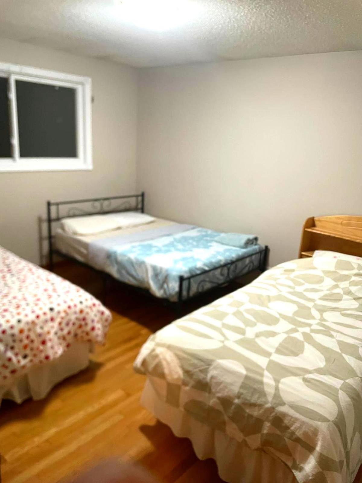 Budget Stay In Heart of Waterloo-Free Wifi-Parking