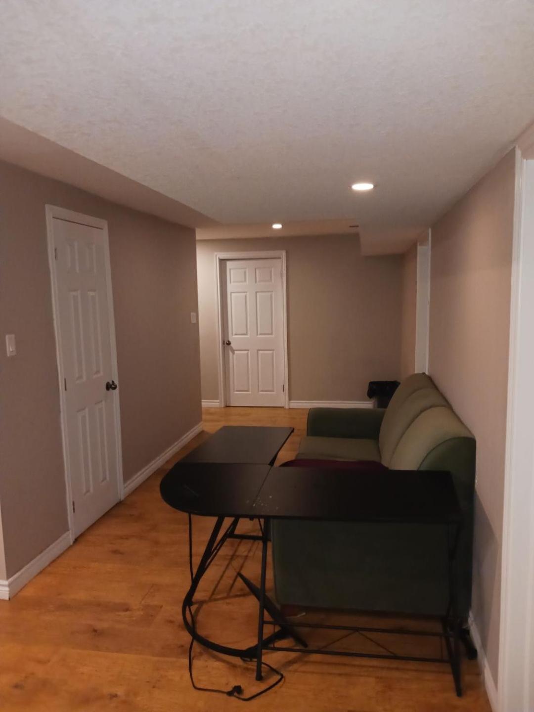 Budget Stay In Heart of Waterloo-Free Wifi-Parking