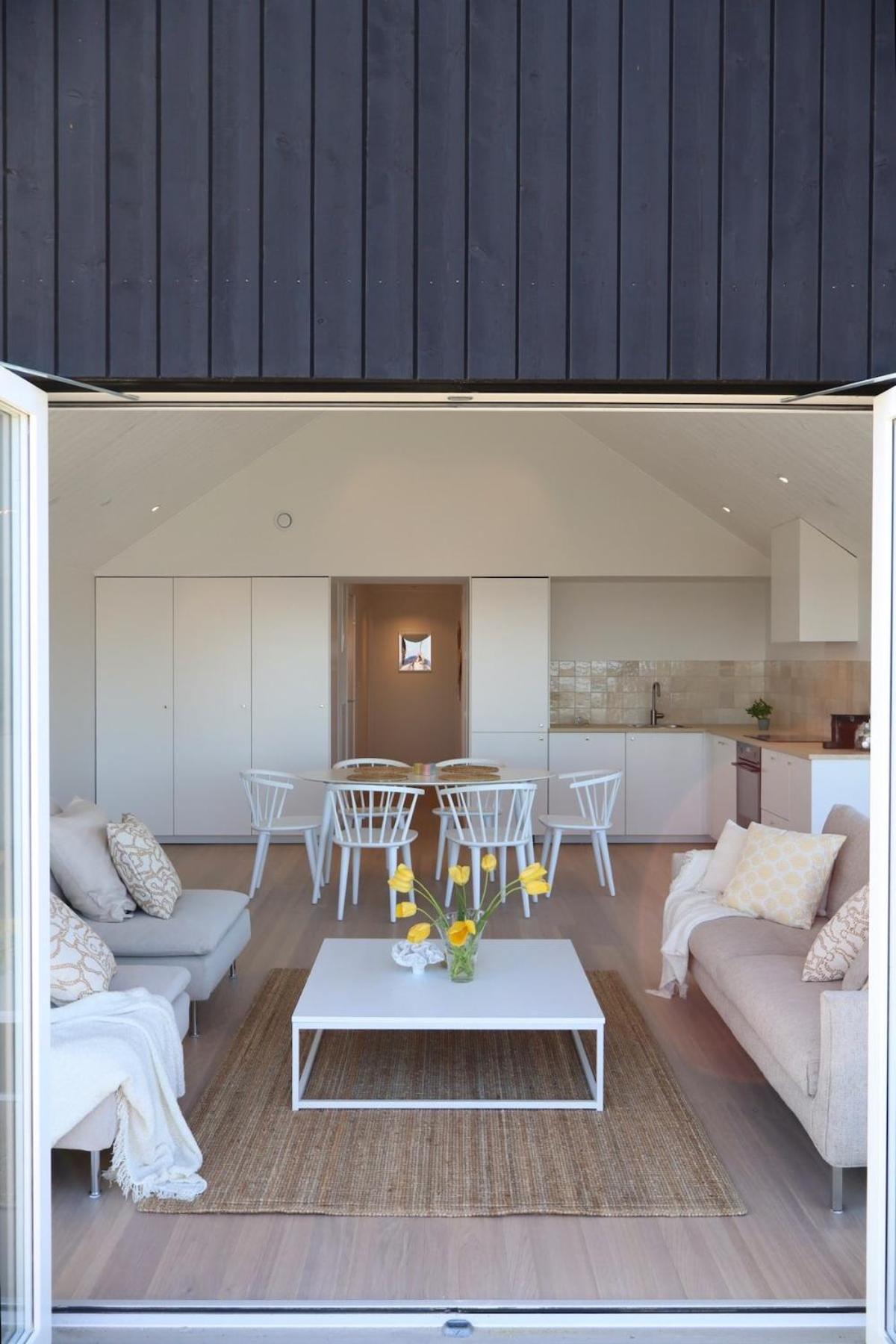 Penthouse over the harbour