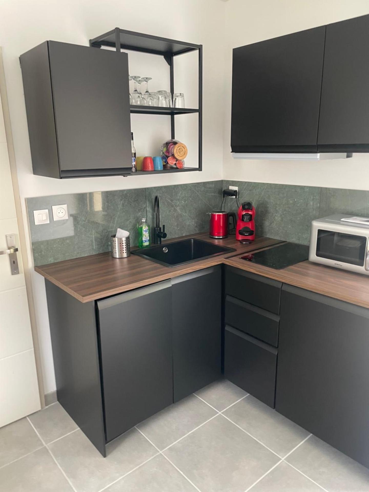 Coffee/tea facilities