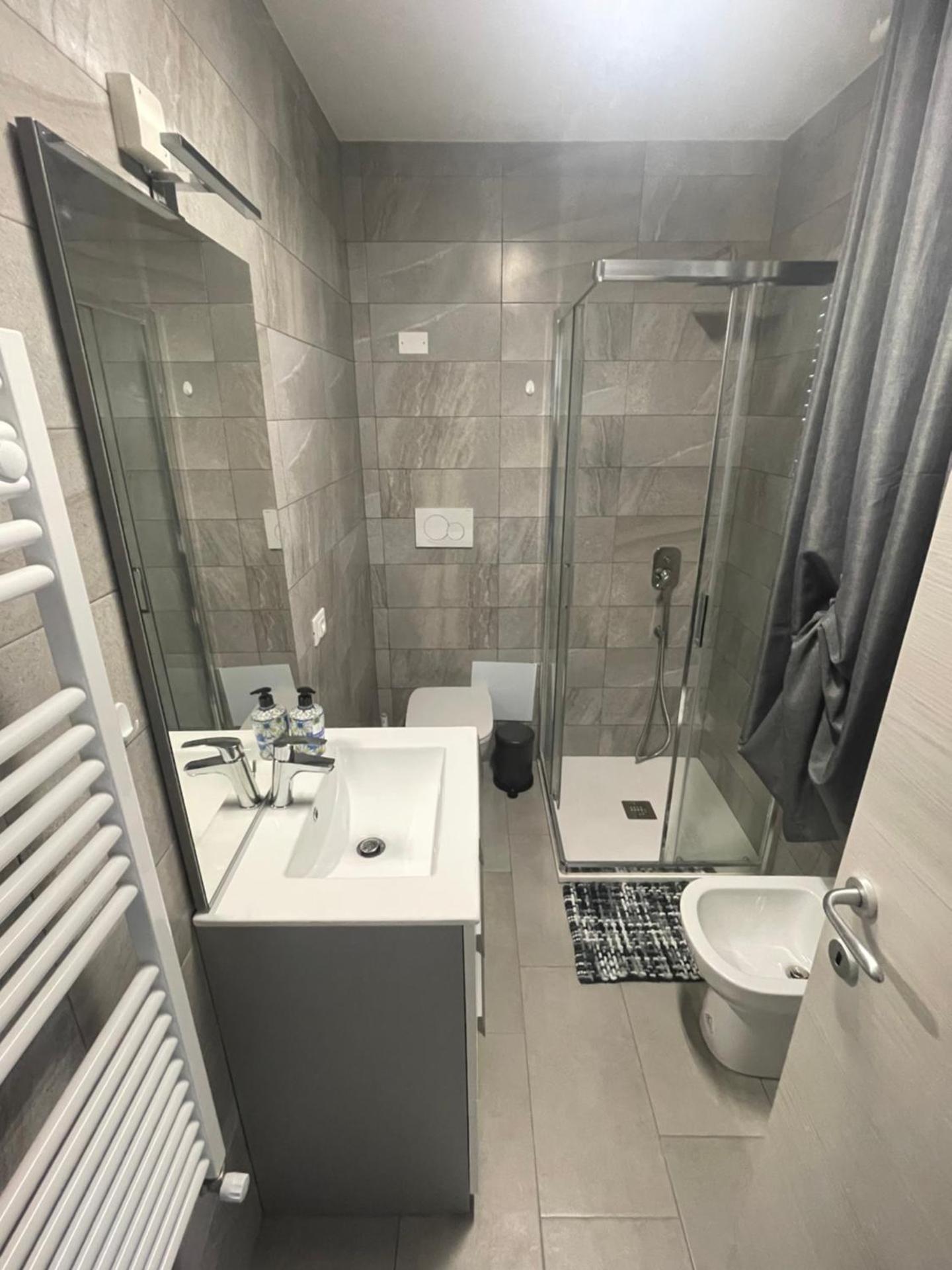 L&L Bed and Breakfast Malpensa Airport